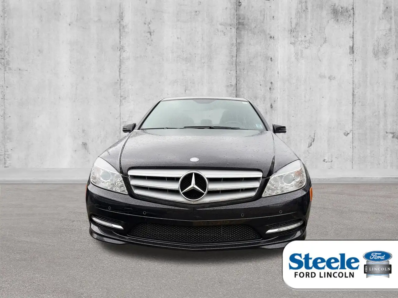 Mercedes-Benz C-Class photo Mercedes-Benz C-Class