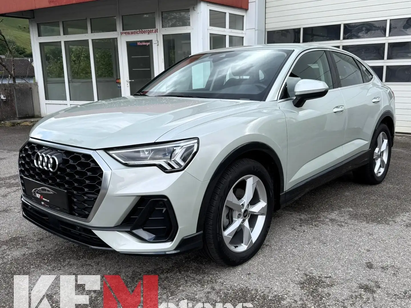 Audi Q3 Sportback 35 TDI Anhängerkupplung Automatik Grau - 1