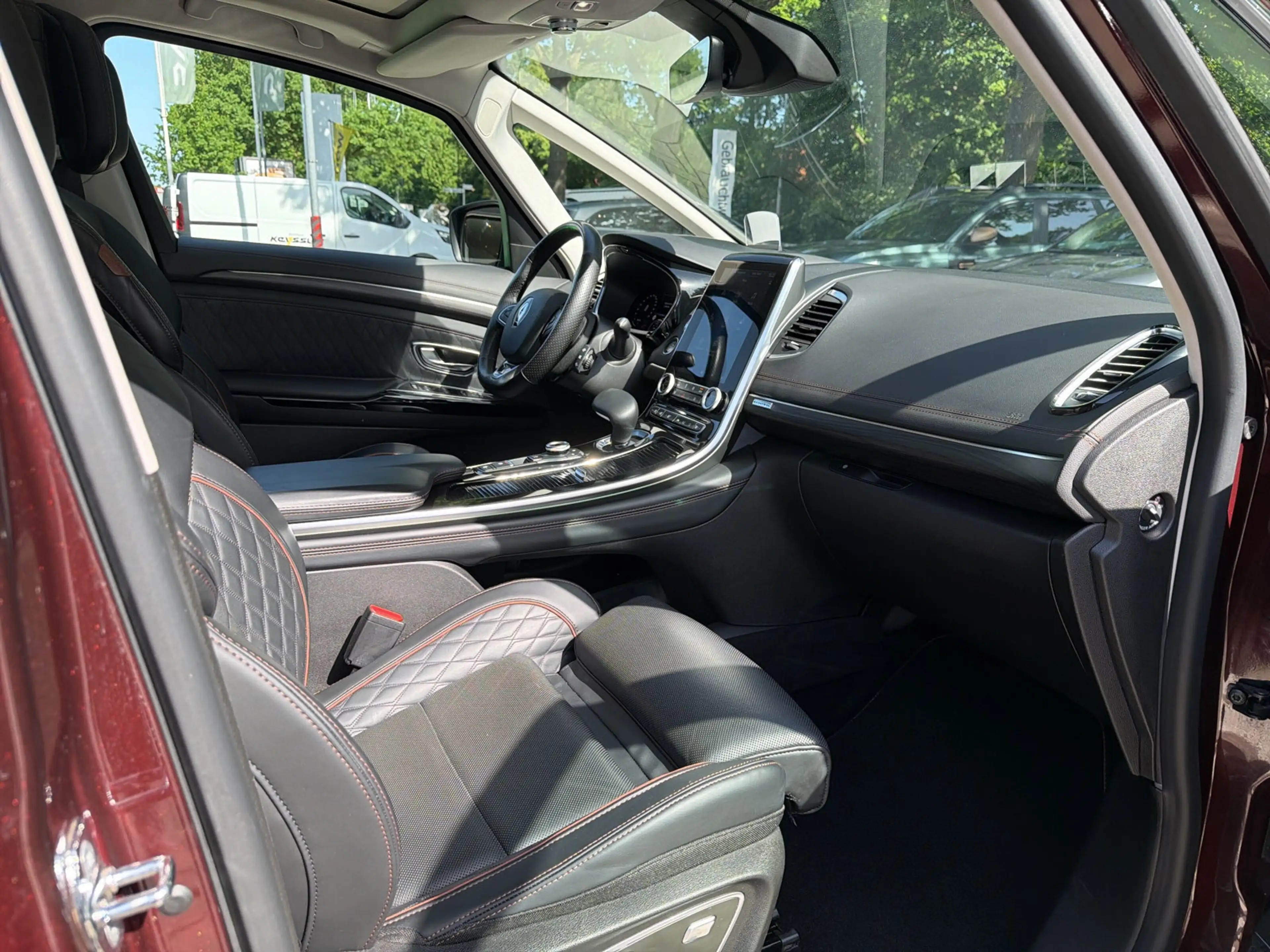 Renault Espace BLUE dCi 190 Initiale Paris — photo 13
