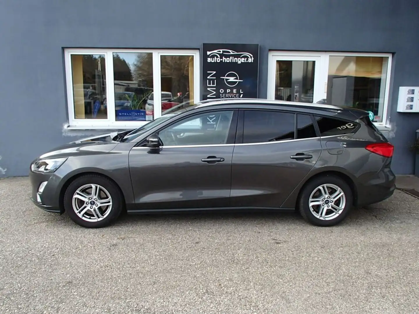 Ford Focus Turnier Trend Grigio - 1