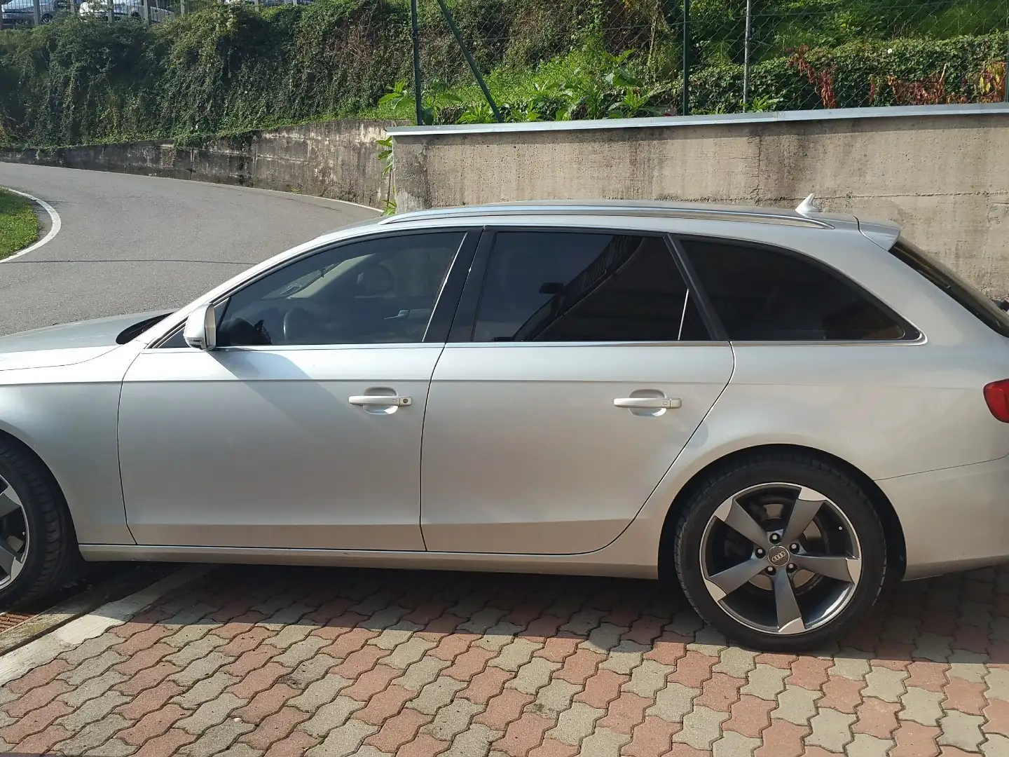 Audi A4 Avant 2.0 tdi multitronic Fap - 1