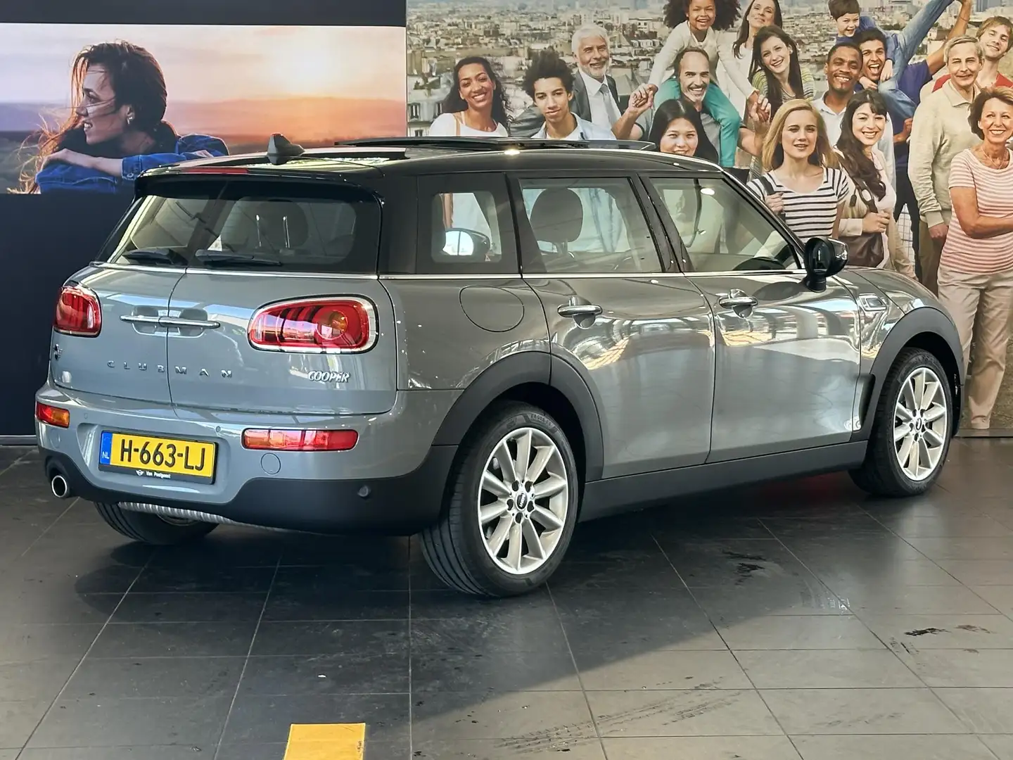 MINI Cooper Clubman Mini 1.5 Business Edition AUTOMAAT | ELEKTRISCH SC Šedá - 2