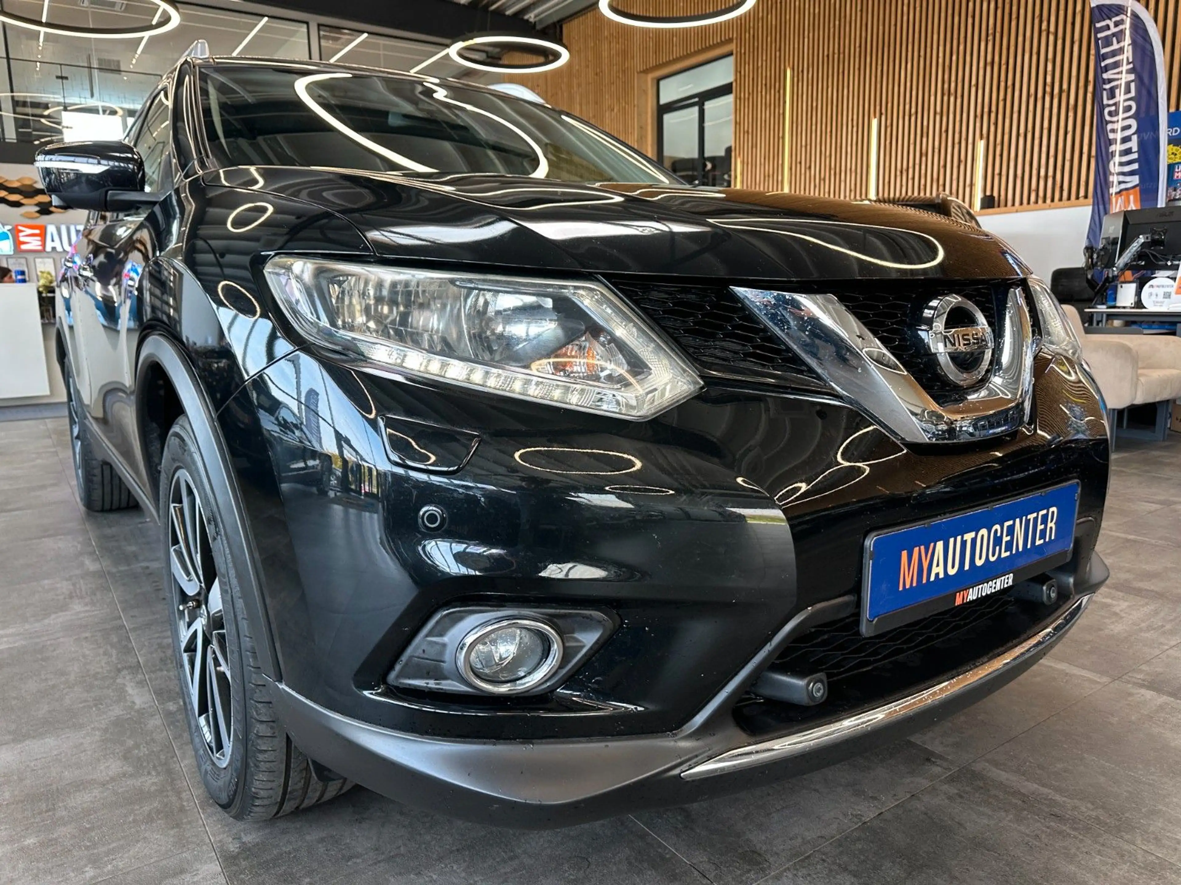 Nissan X-Trail *KEYLESS*360°*ALCANTARA*2ZONEN*TEMPO*NAVI — photo 3