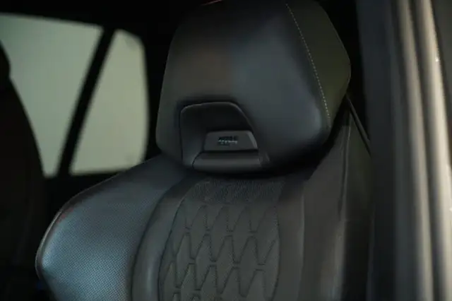 BMW X5 view 22