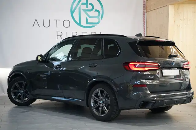 BMW X5 view 7