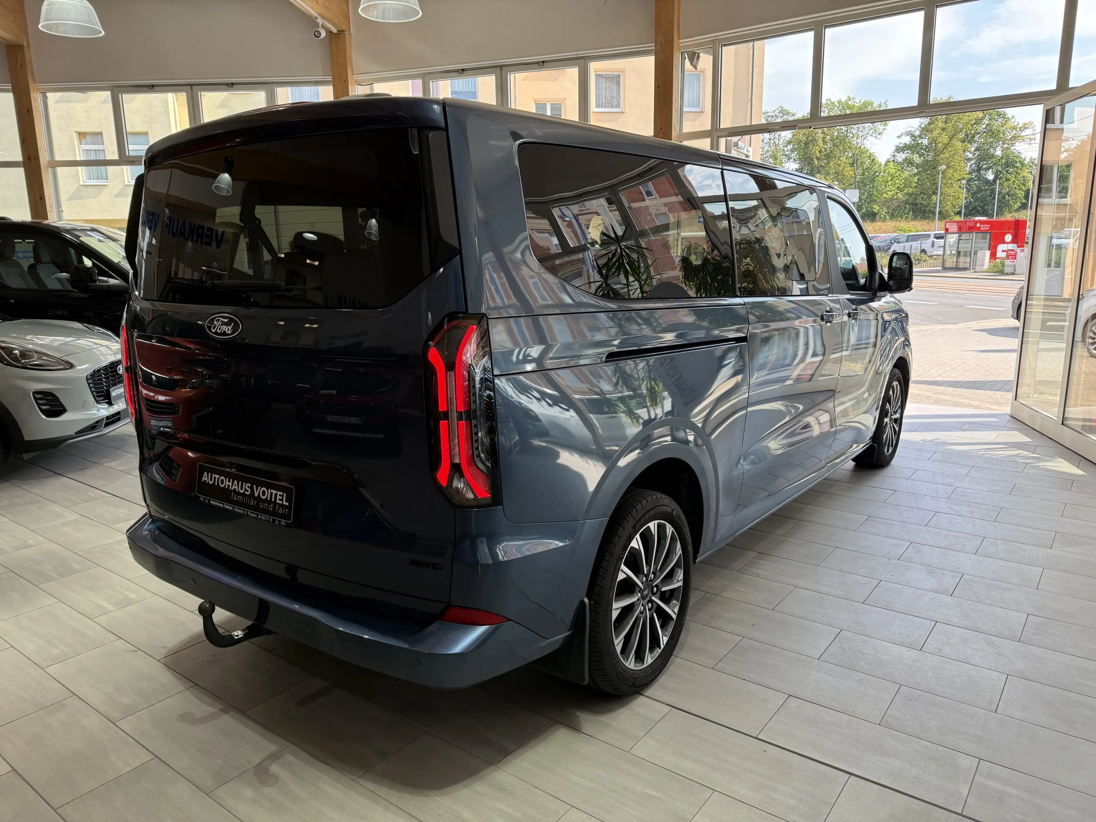 Ford Tourneo Custom Titanium X AWD 360 Grad Kamera / ACC / BLIS — photo 5