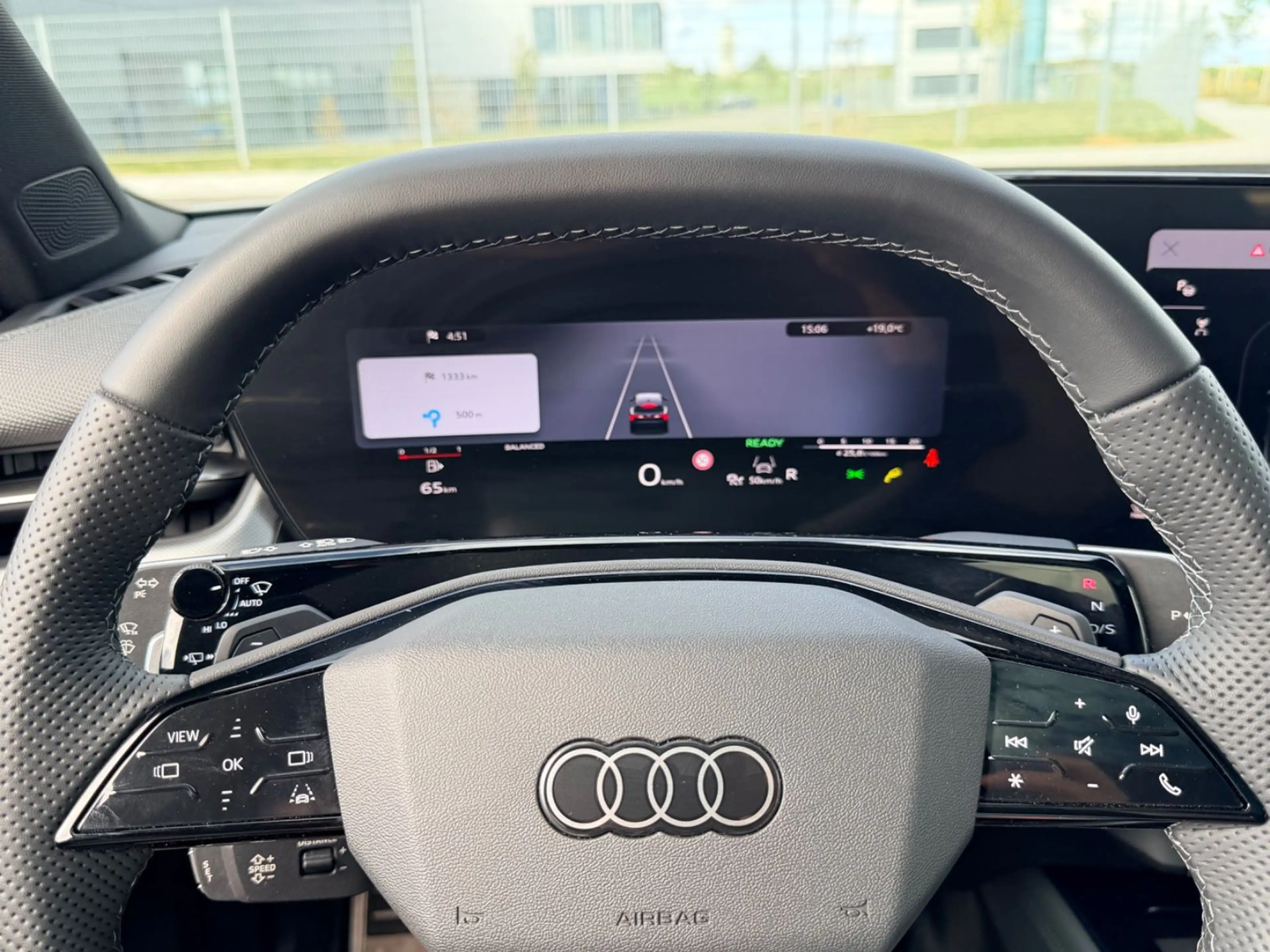 Audi Q3 35 TDI S line PANORAMA*AHK*ACC*TECH PLUS — photo 15
