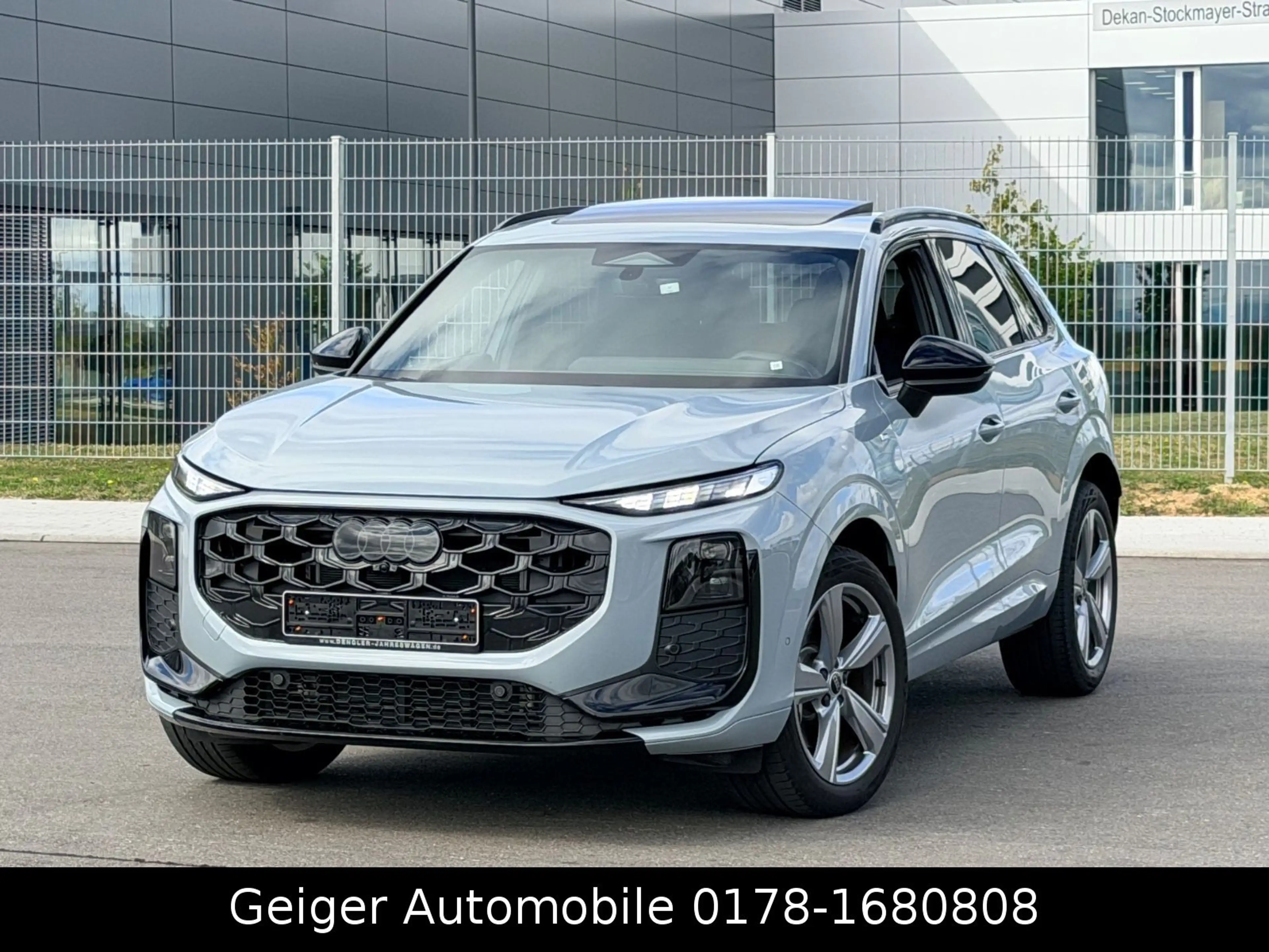 Audi Q3 35 TDI S line PANORAMA*AHK*ACC*TECH PLUS — photo 3