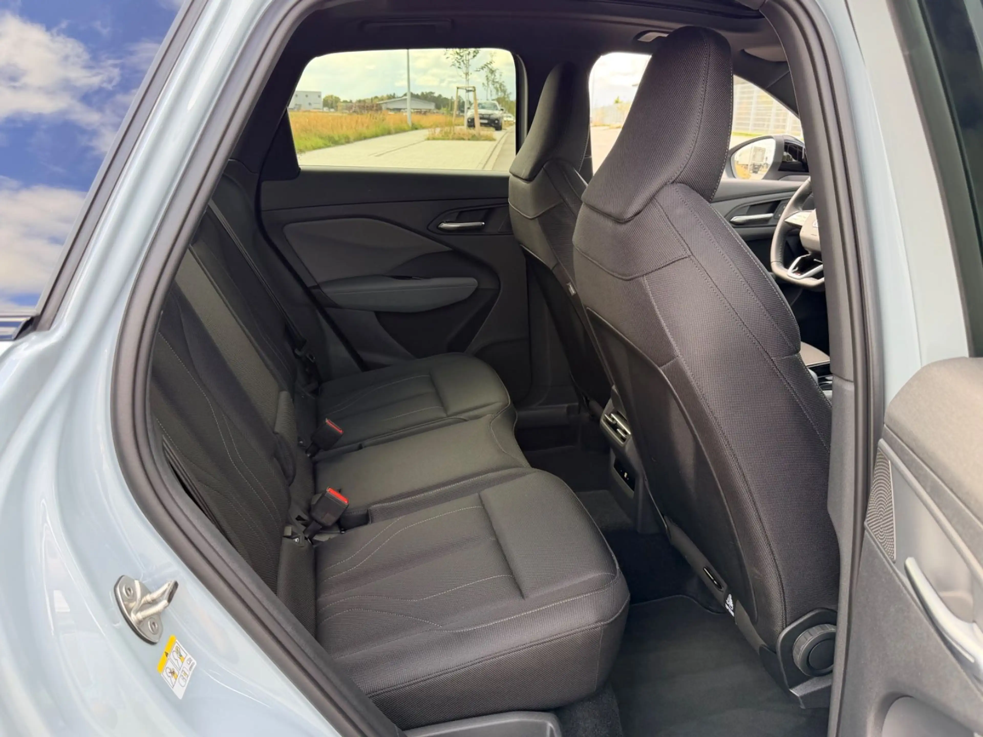 Audi Q3 35 TDI S line PANORAMA*AHK*ACC*TECH PLUS — photo 10