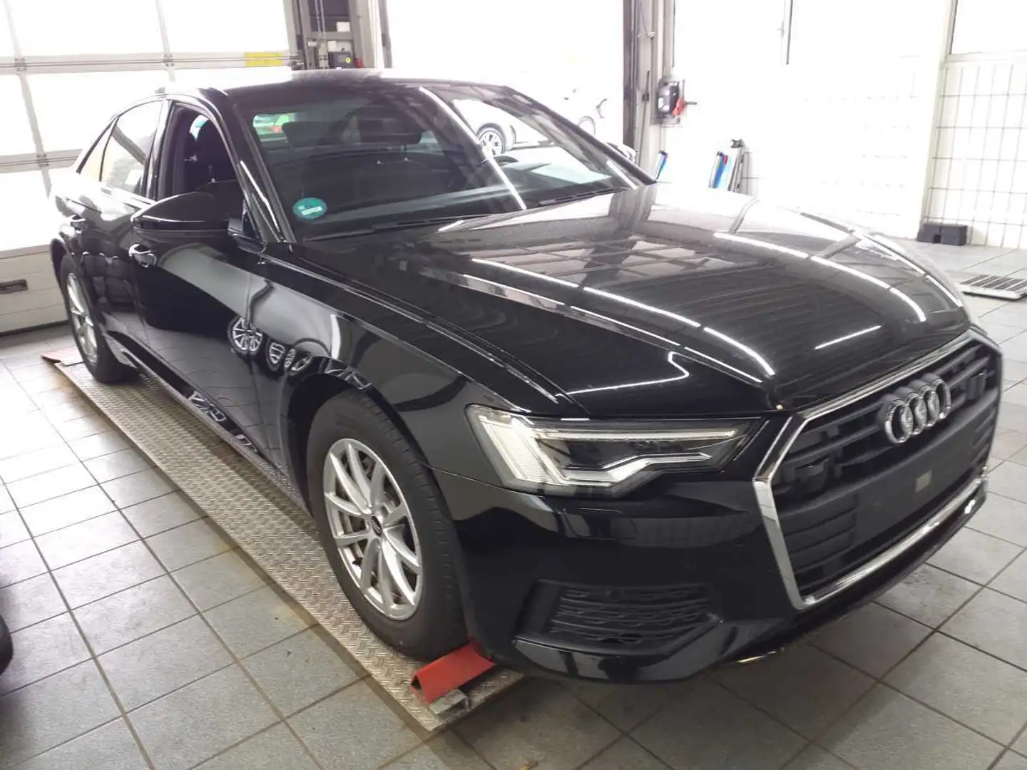 Audi A6 40 TDI Tour*Matrix*B&O Schwarz - 2