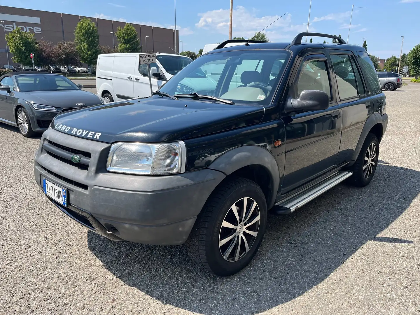 Land Rover Freelander Freelander SW 2.0 td4 5 PORTE 4X4 Noir - 1