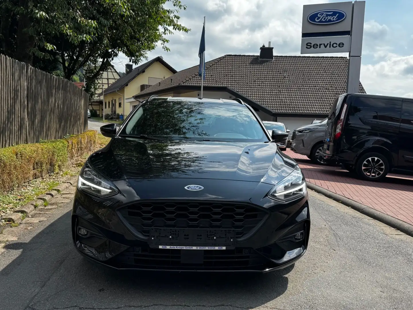 Ford Focus Turnier ST-Line´HYBRID*NAVI*KAMERA*PDC*LED Noir - 2