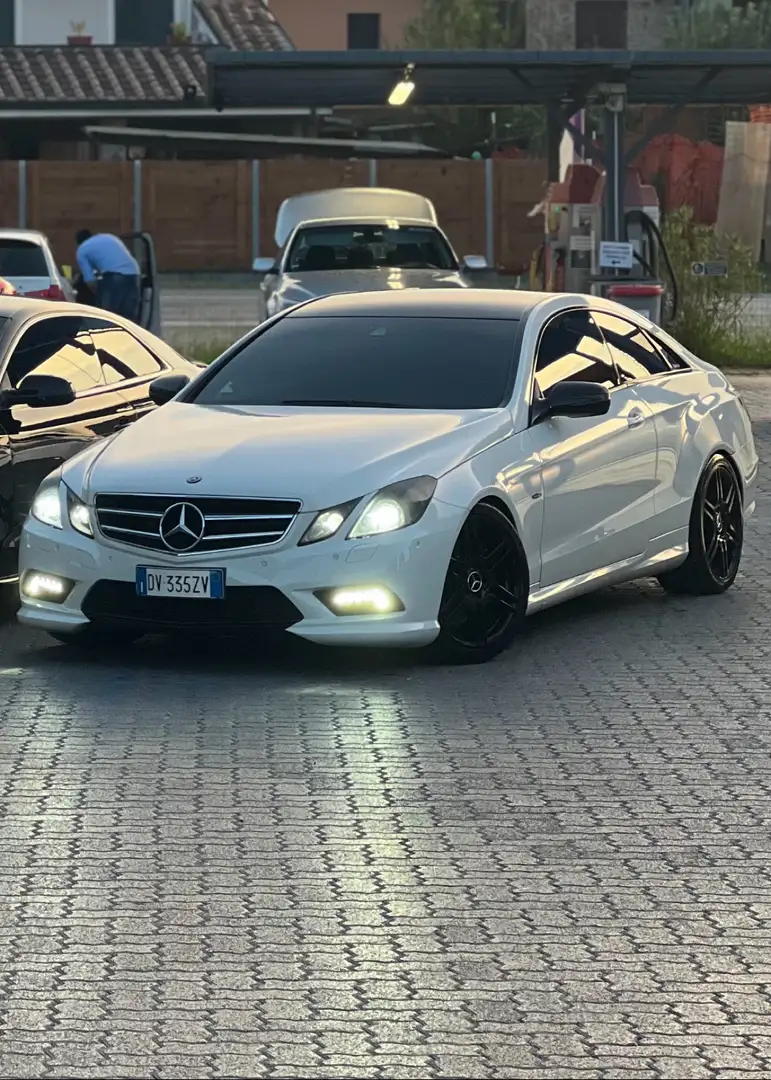 Mercedes-Benz E 350 Coupe cdi be Avantgarde auto Bianco - 1