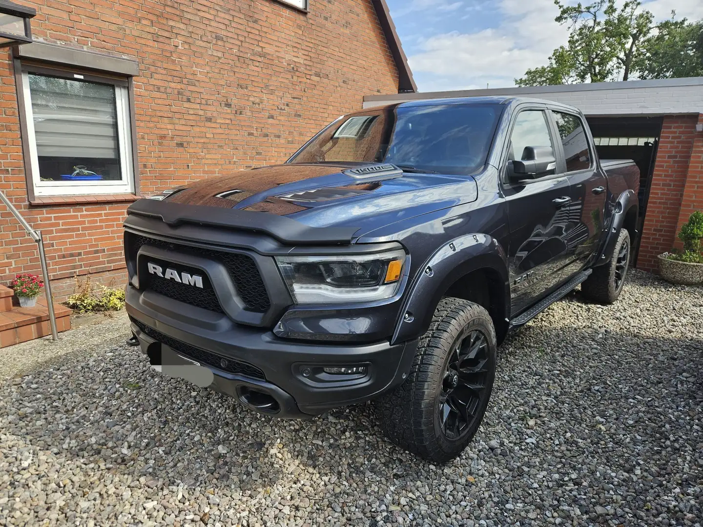 Dodge RAM Rebel - 2