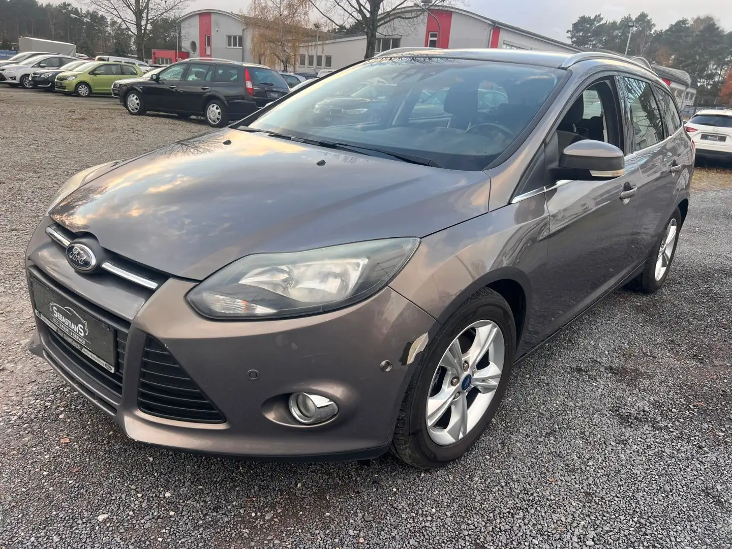 Ford Focus Turnier PDC Klima Tempomat Tüv Grau - 1