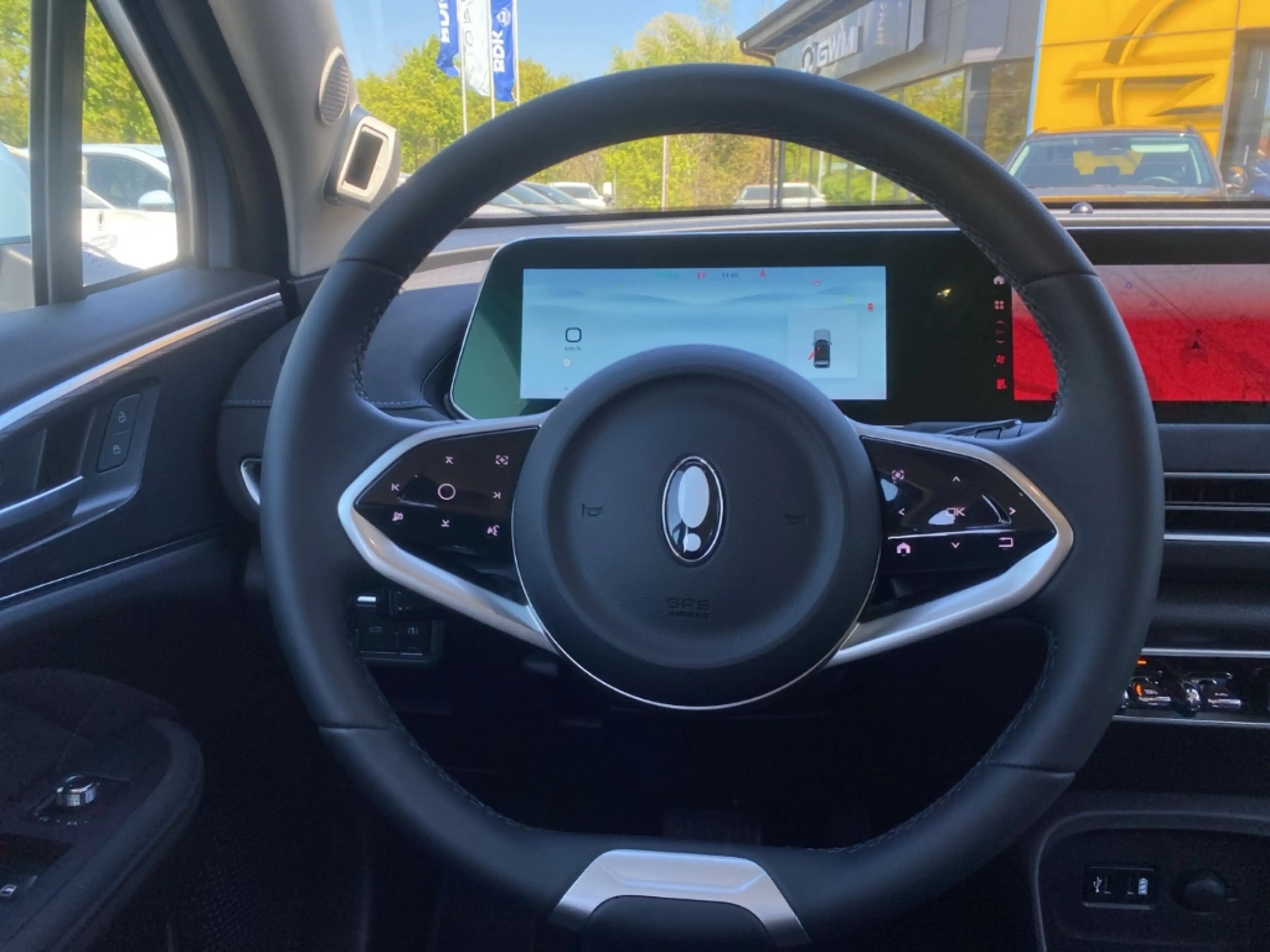 GWM ORA 03 300 Navi Digitales Cockpit 360 Kamera — photo 11
