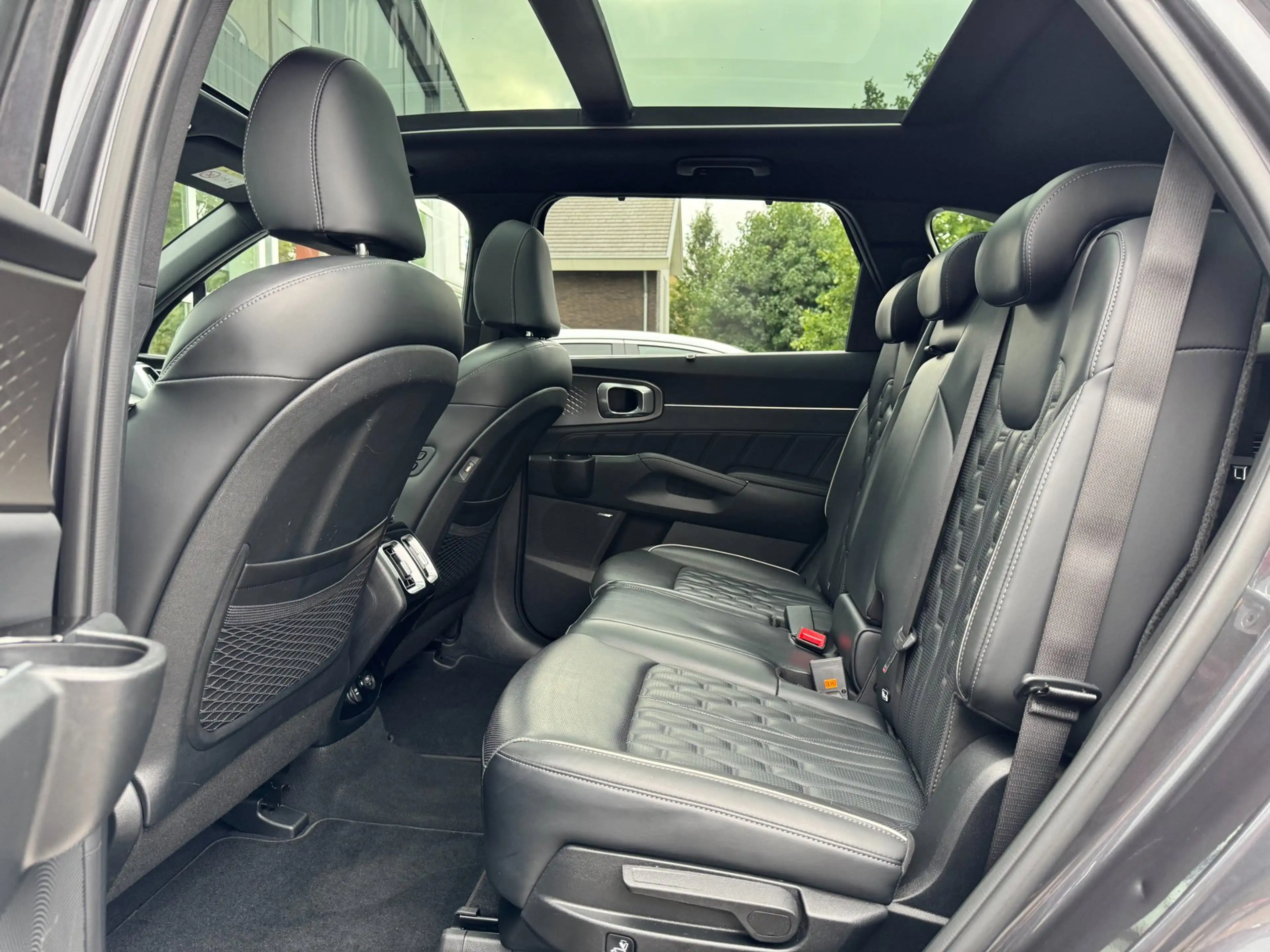 Kia Sorento 1.6 T-GDI Hybrid 2WD ExecutiveLine 7p. | Afn. Trek — photo 15