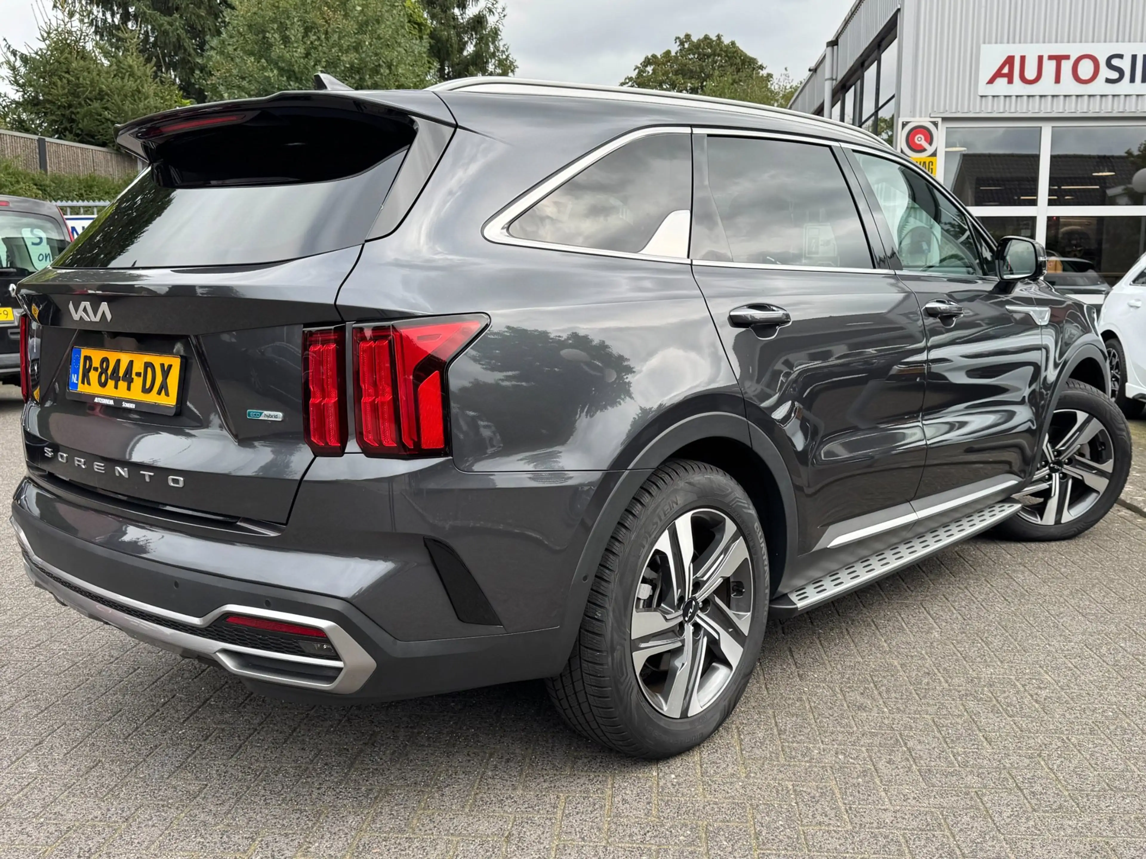 Kia Sorento 1.6 T-GDI Hybrid 2WD ExecutiveLine 7p. | Afn. Trek — photo 2