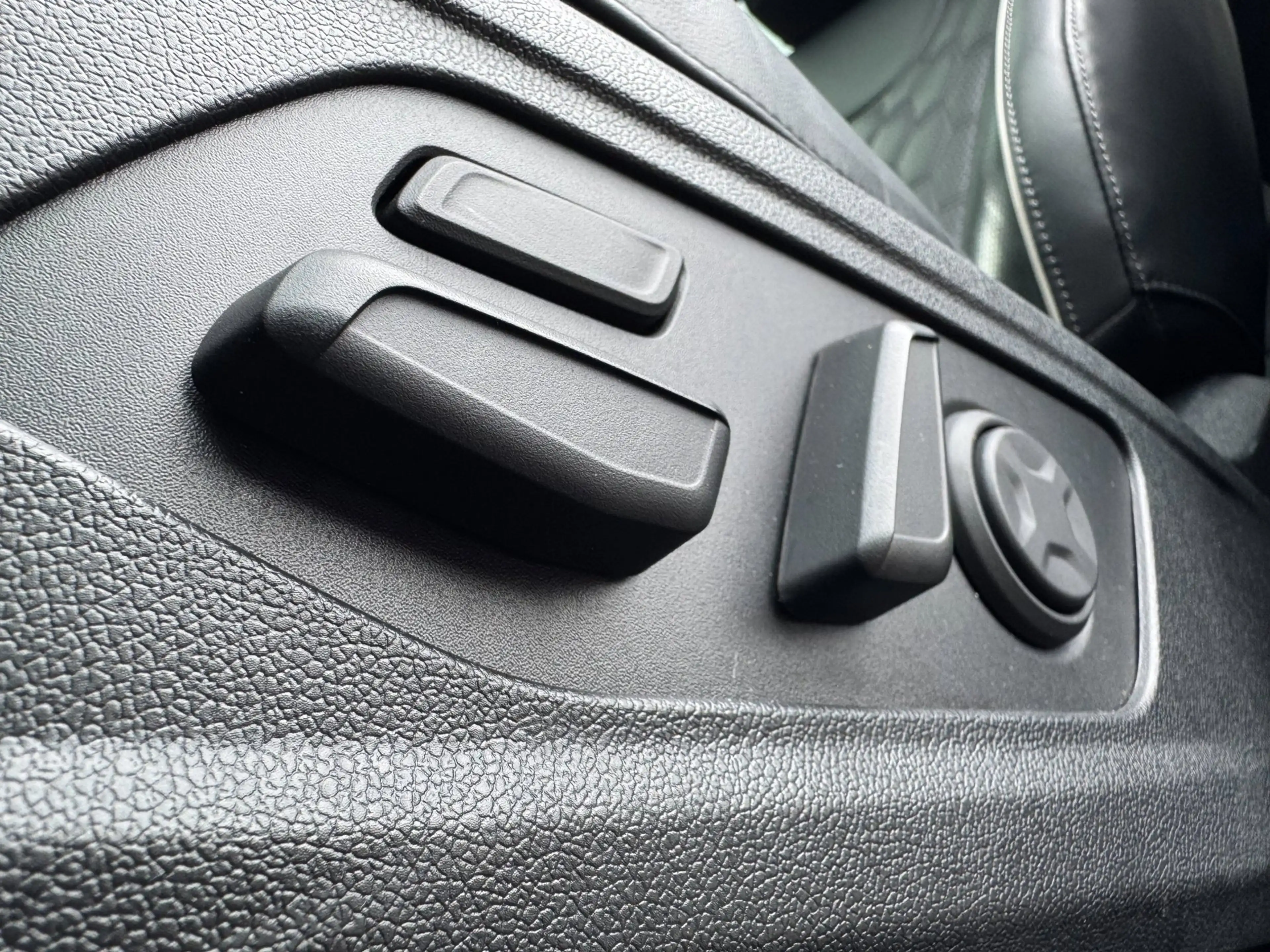 Kia Sorento 1.6 T-GDI Hybrid 2WD ExecutiveLine 7p. | Afn. Trek — photo 13