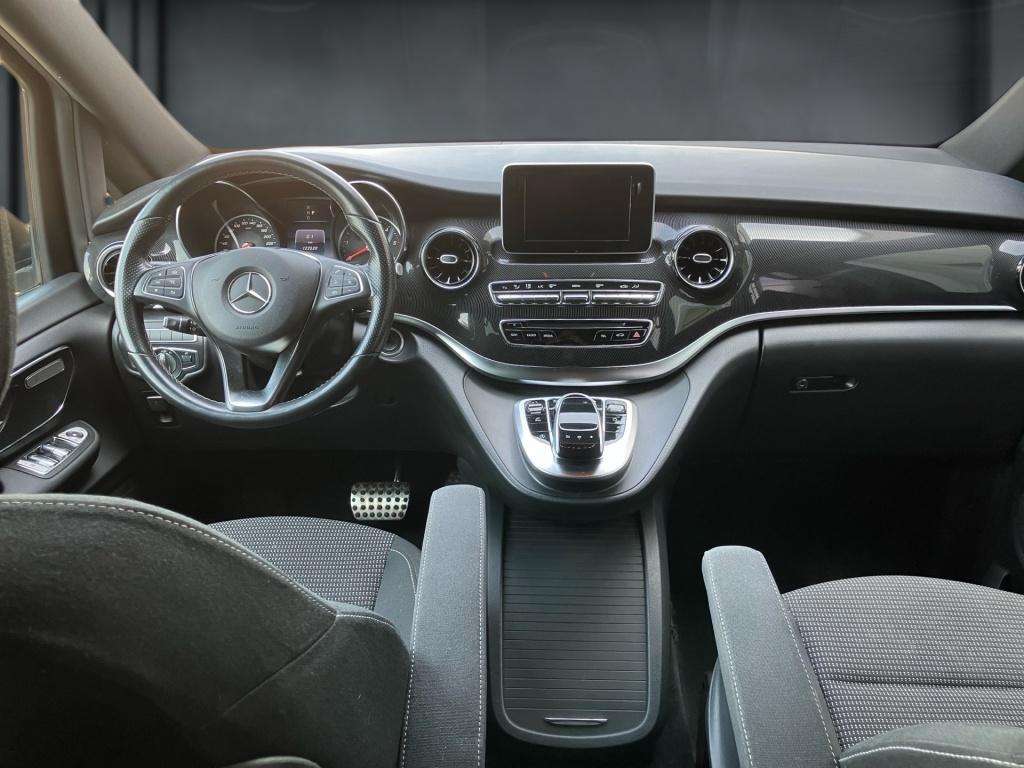 Mercedes-Benz V 250