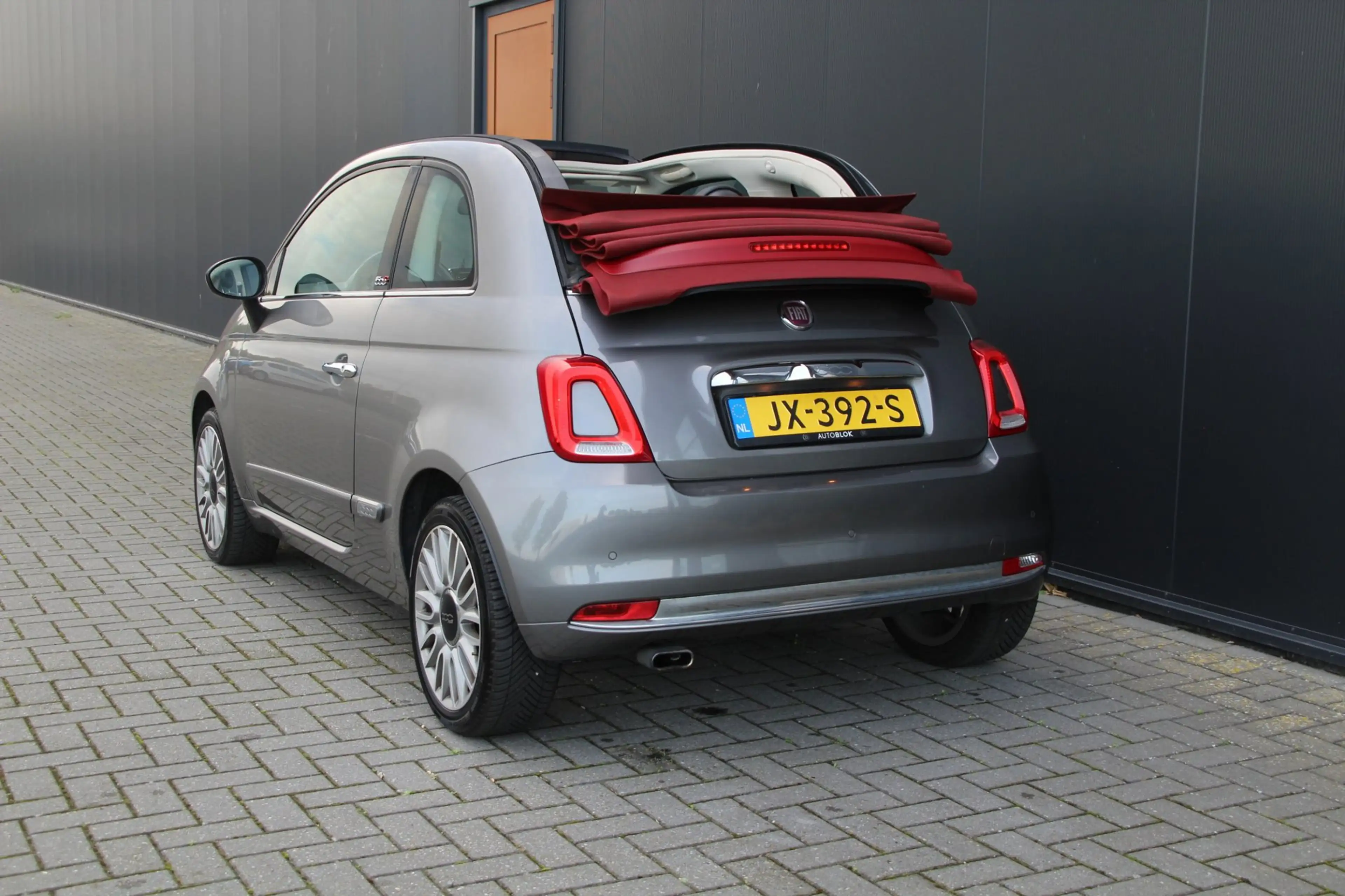 Fiat 500C 0.9 TwinAir Turbo Lounge | Cabrio | Navigatie | Bl — photo 12