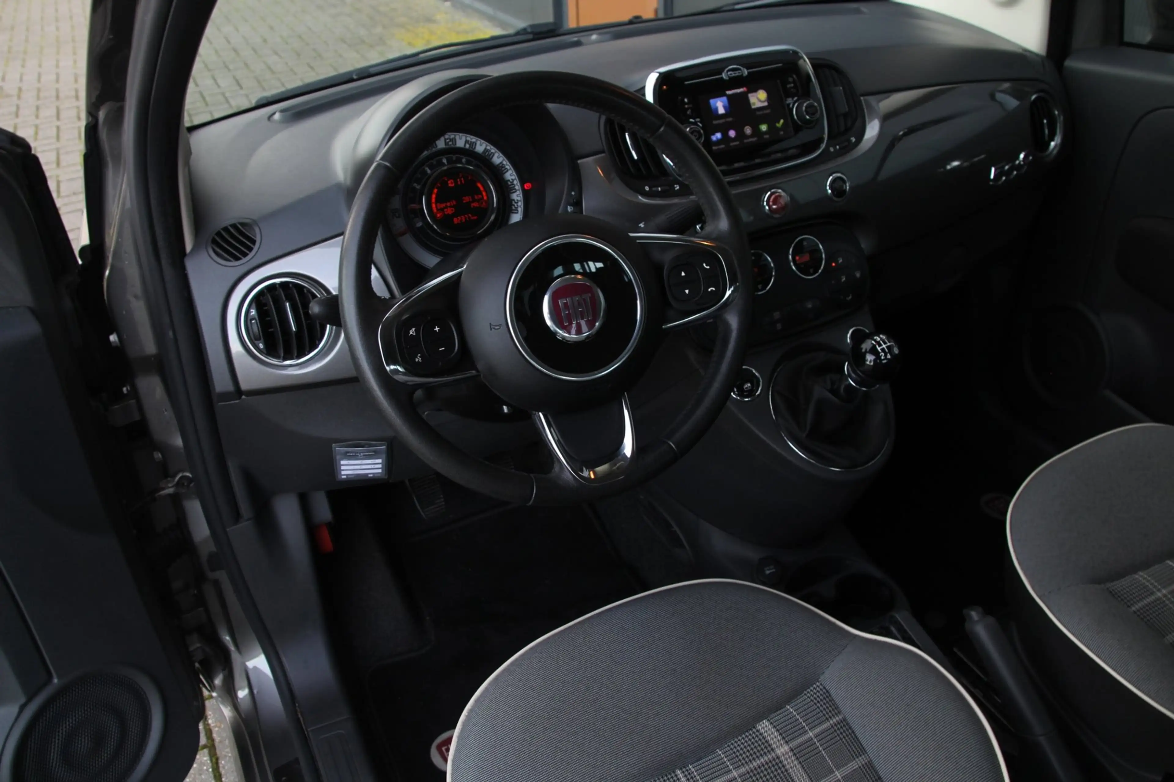 Fiat 500C 0.9 TwinAir Turbo Lounge | Cabrio | Navigatie | Bl — photo 14