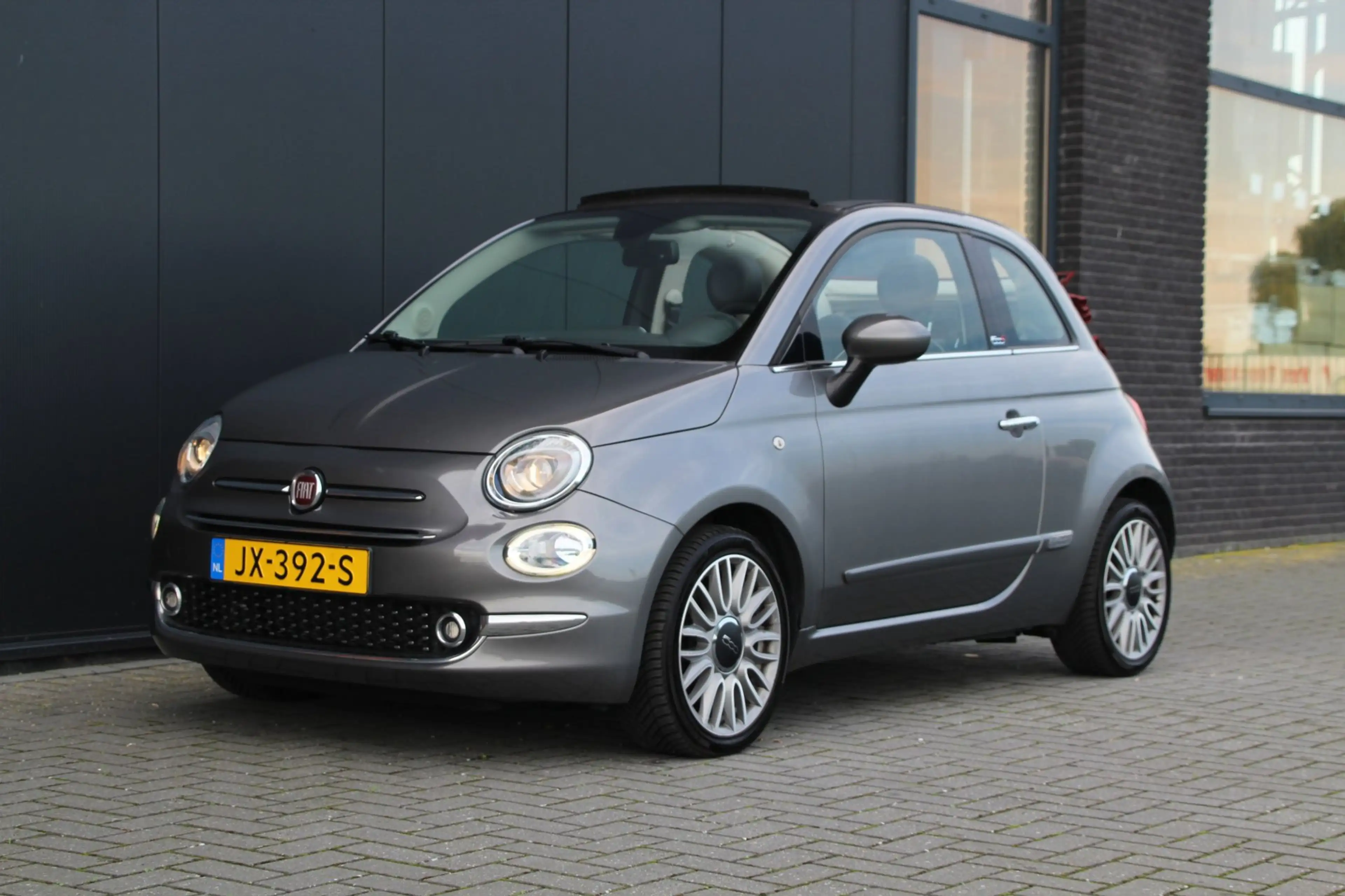 Fiat 500C 0.9 TwinAir Turbo Lounge | Cabrio | Navigatie | Bl — photo 9