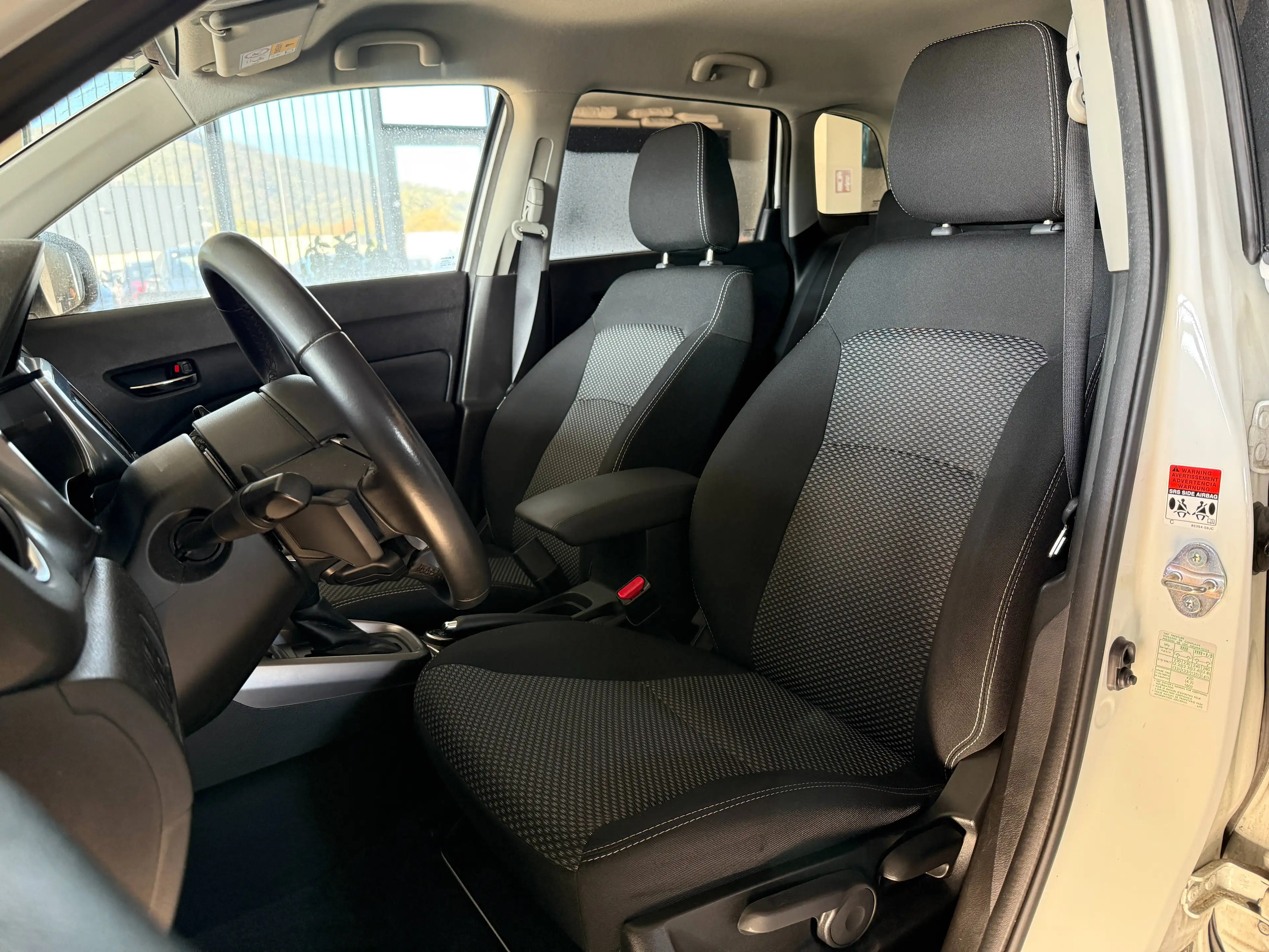 Suzuki Vitara Suzuki Vitara 1,5 Hybrid ALLGRIP+Spurhalte-assistent+1.Besitz+Tempomat — photo 6