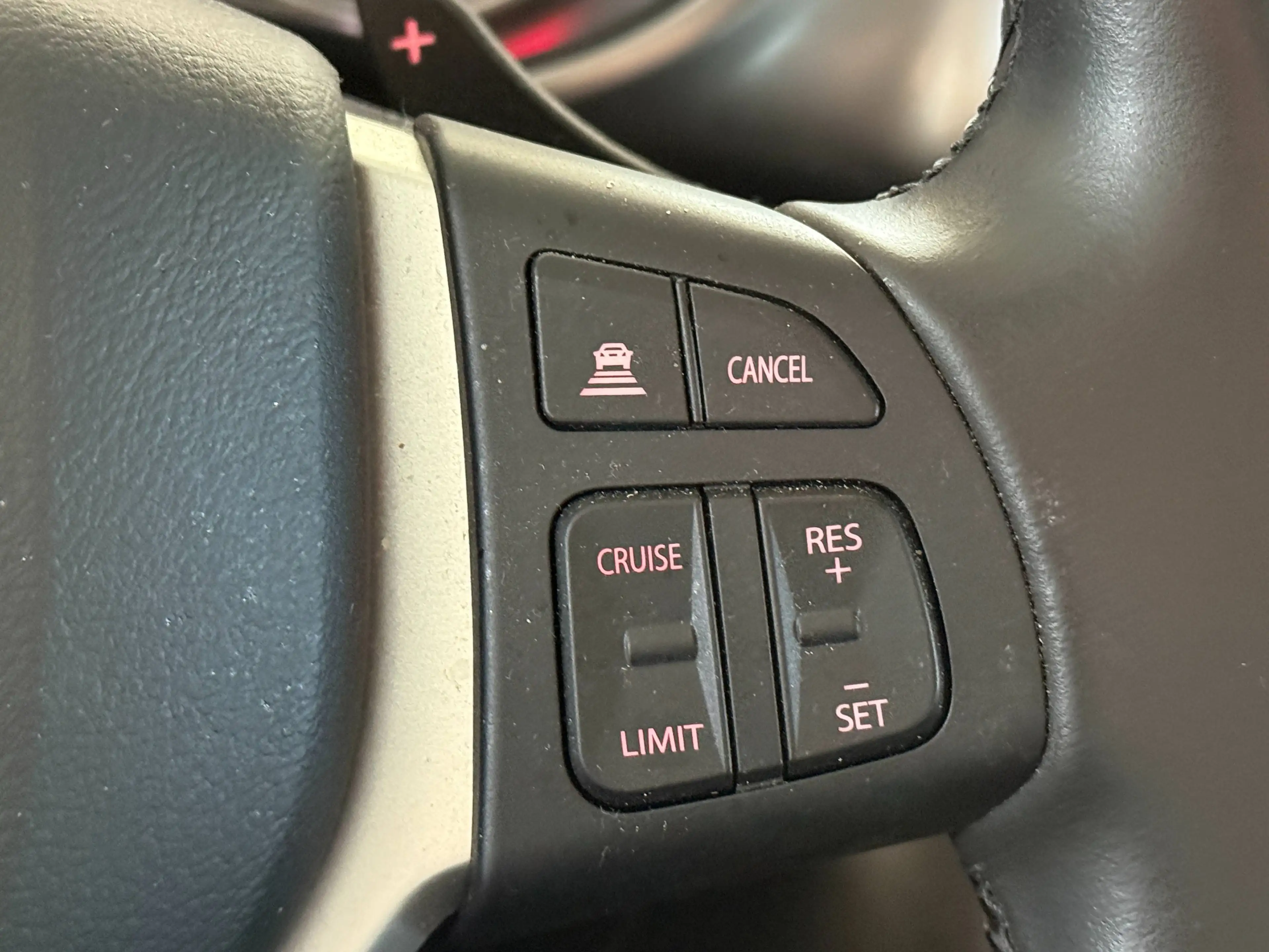 Suzuki Vitara Suzuki Vitara 1,5 Hybrid ALLGRIP+Spurhalte-assistent+1.Besitz+Tempomat — photo 10