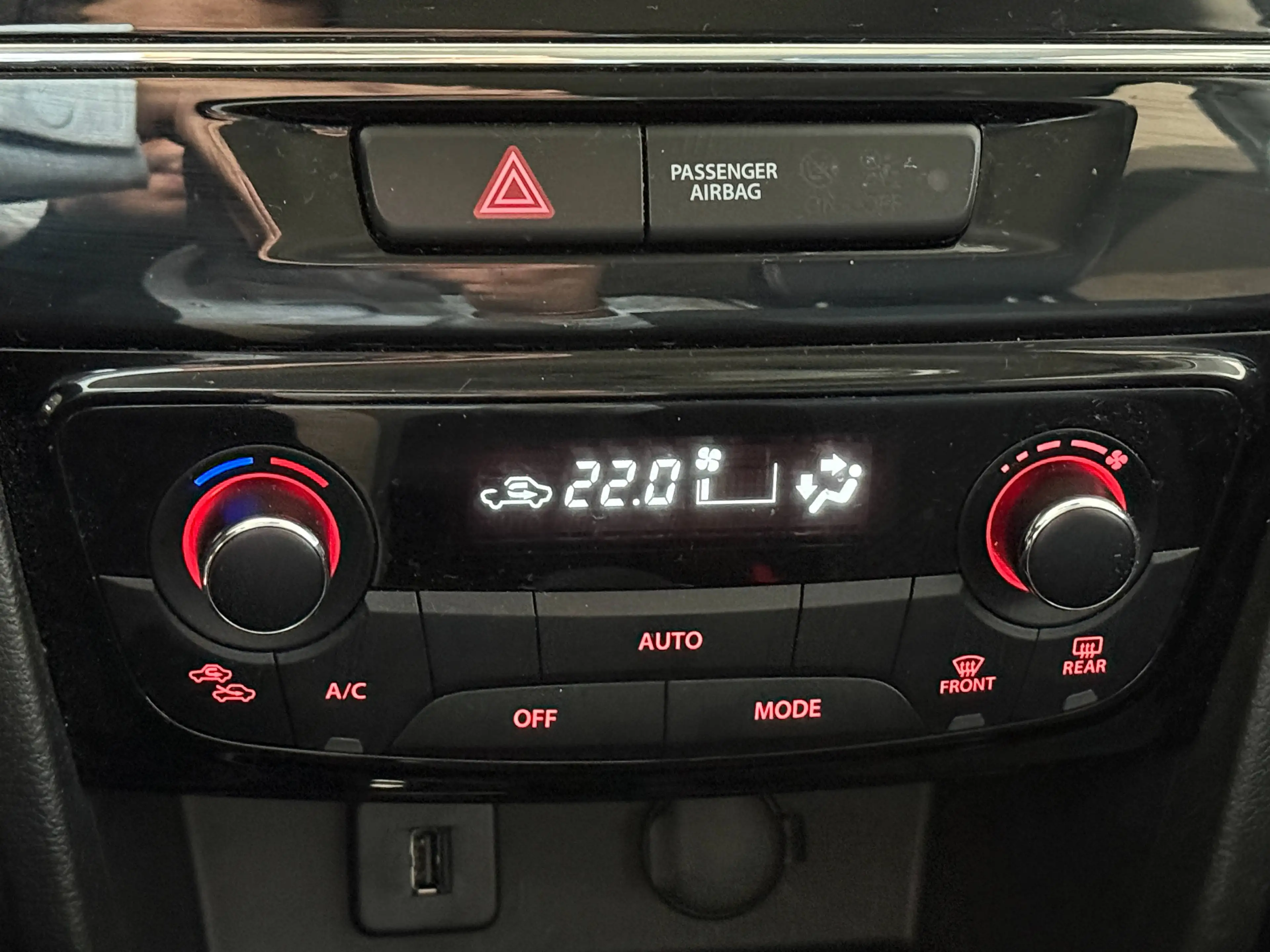 Suzuki Vitara Suzuki Vitara 1,5 Hybrid ALLGRIP+Spurhalte-assistent+1.Besitz+Tempomat — photo 12