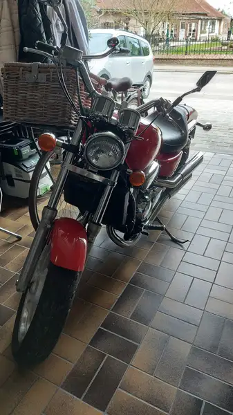 Honda VF 750 - foto 5