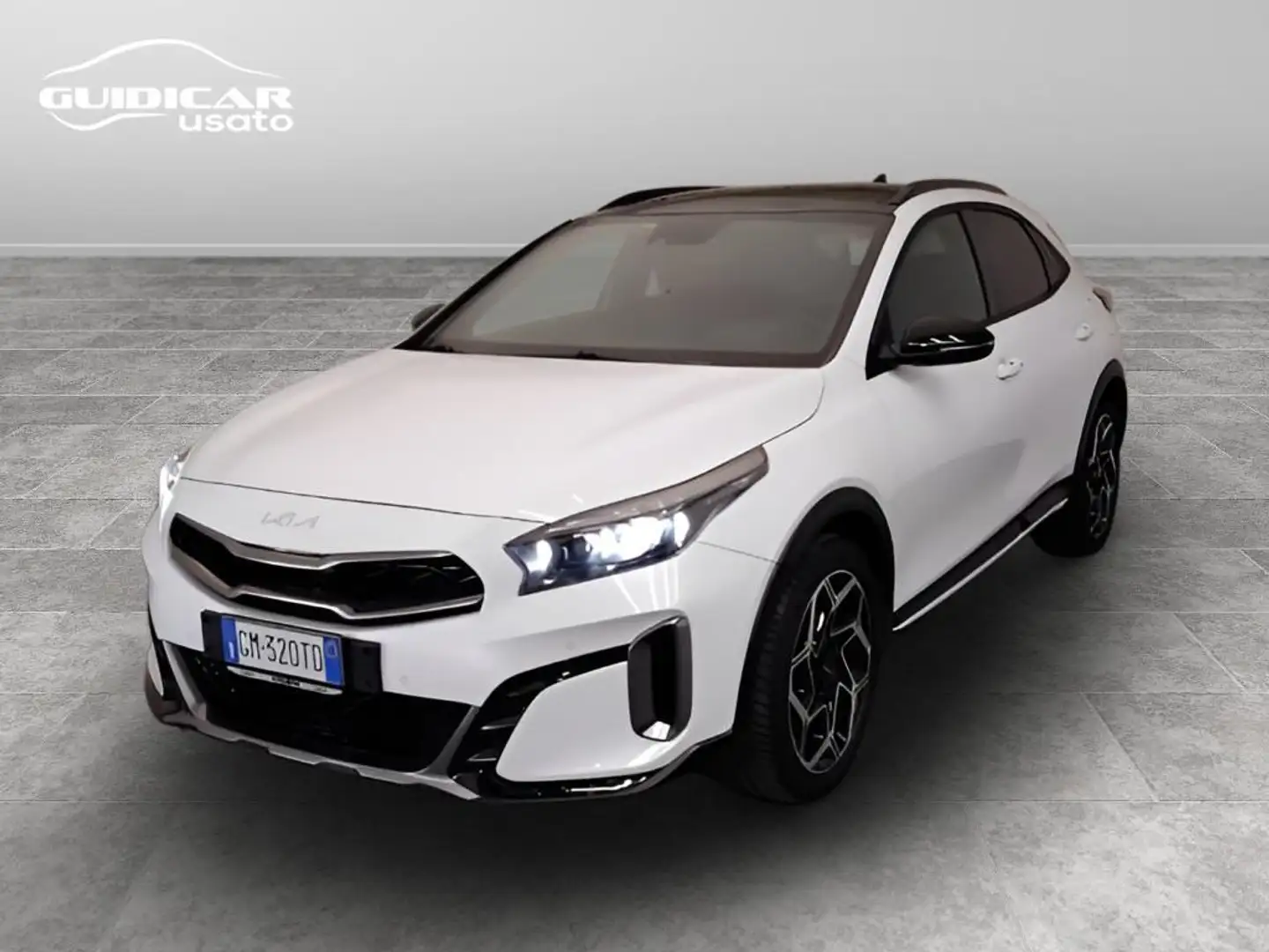 Kia XCeed 1.6 crdi mhev GT-line Plus 136cv dct Bianco - 1
