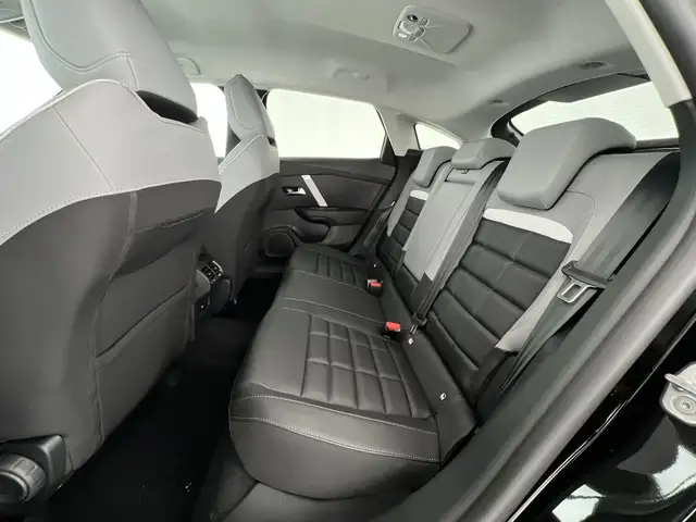 Citroen C4 view 9
