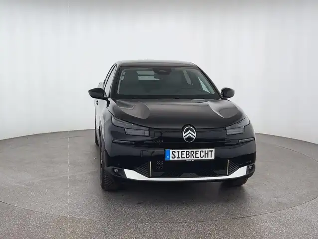 Citroen C4 view 2
