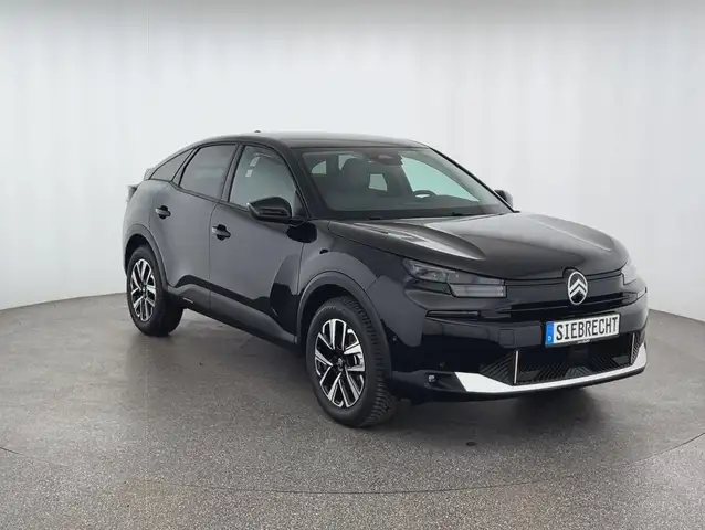 Citroen C4 view 3
