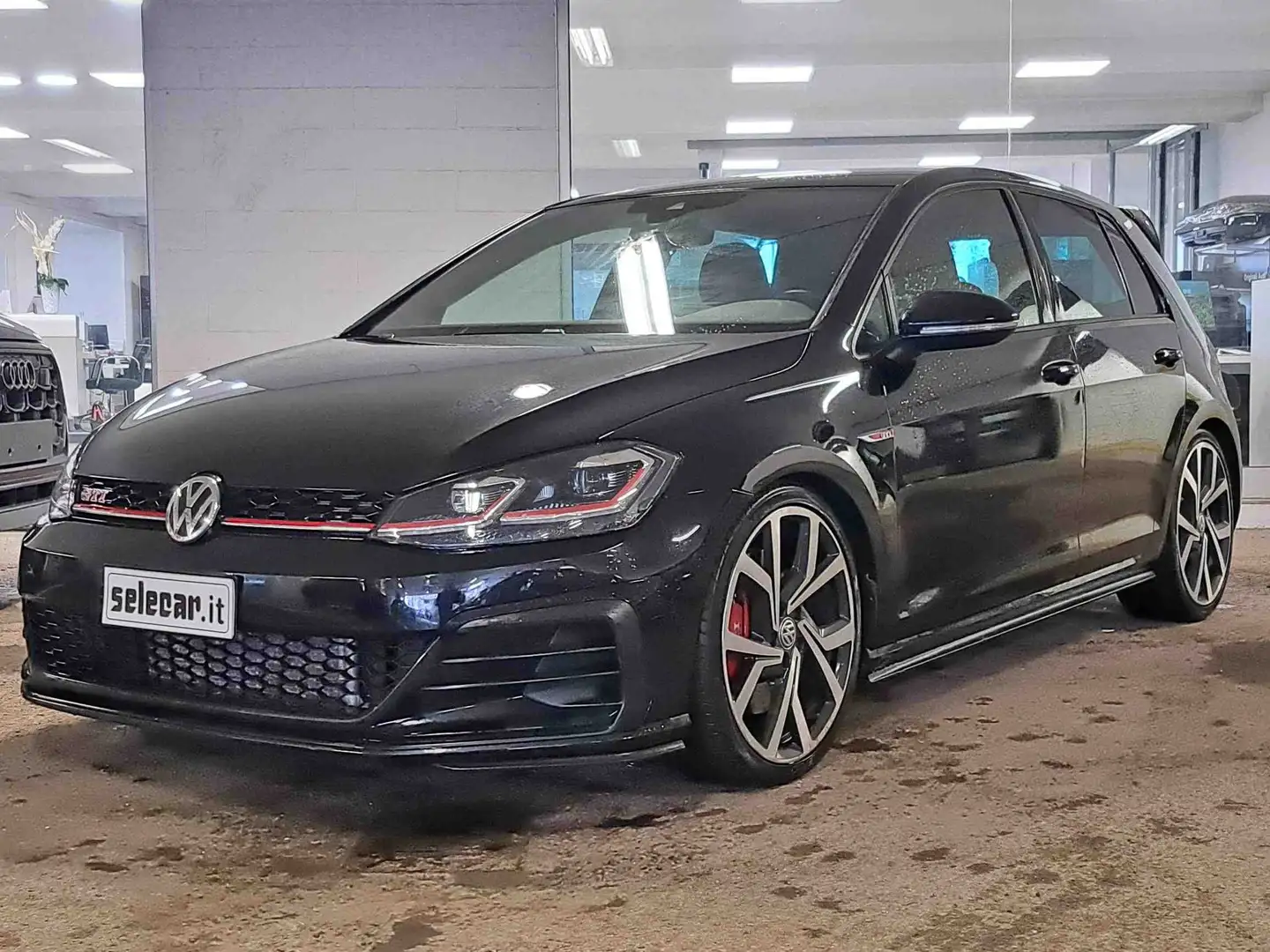 Volkswagen Golf GTI Golf 5p 2.0 tsi Gti Performance 245cv dsg Nero - 1
