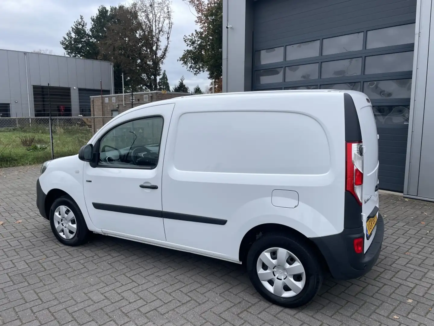 Renault Kangoo Z.E. Koopaccu 33kwh | Airco | Navigatie | PDC Blanc - 2