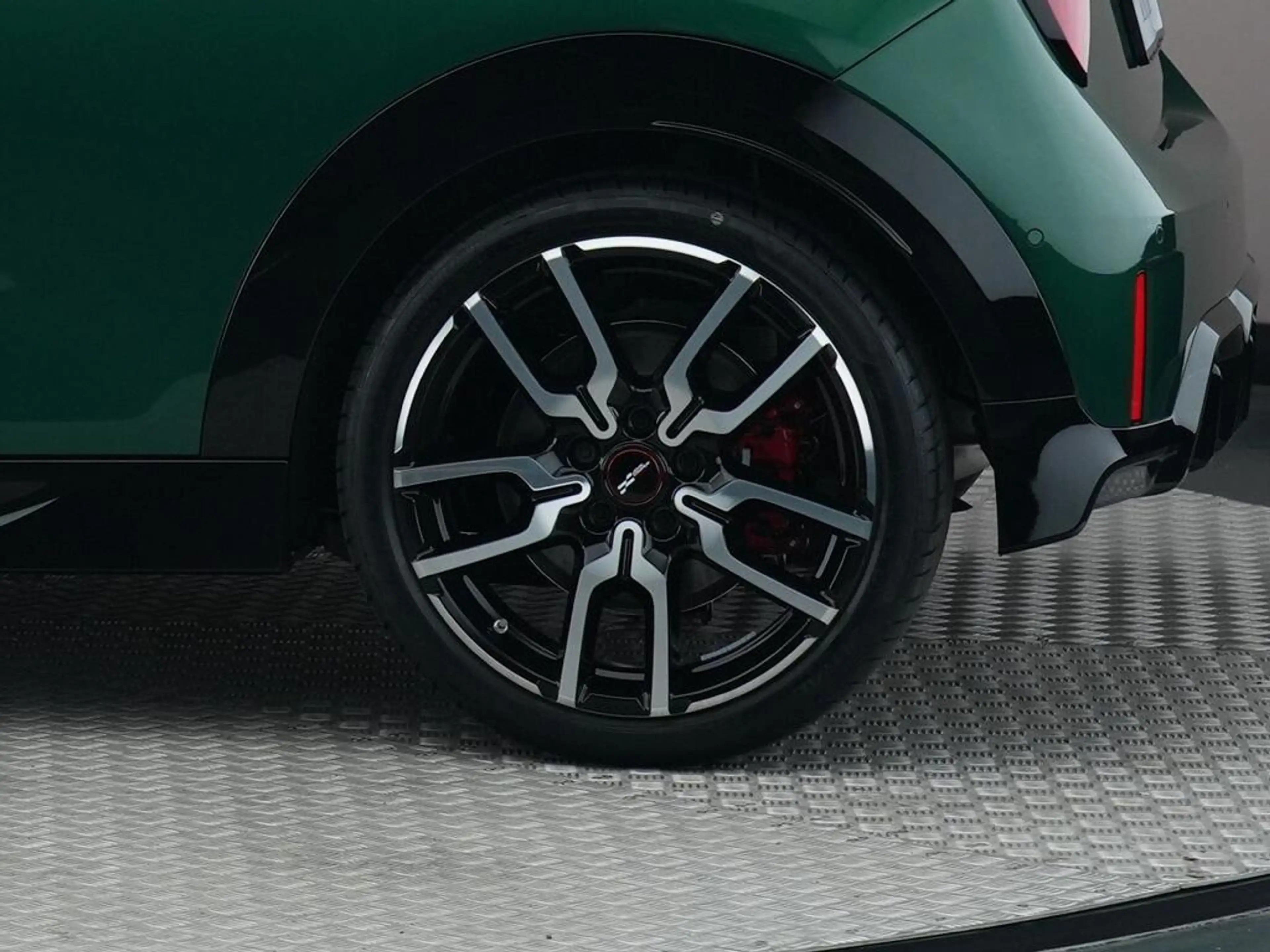 MINI John Cooper Works 3-Deurs 2.0 JCW XL — photo 17