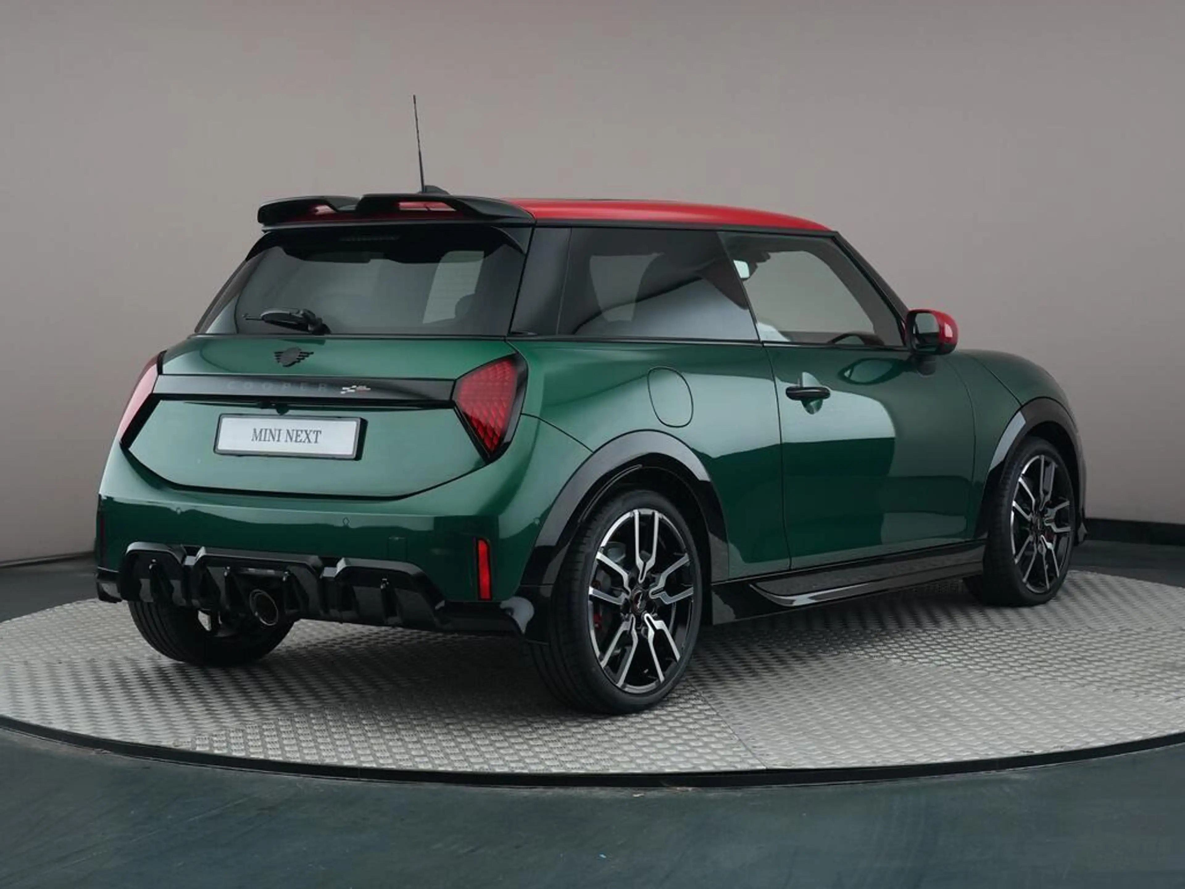 MINI John Cooper Works 3-Deurs 2.0 JCW XL — photo 11