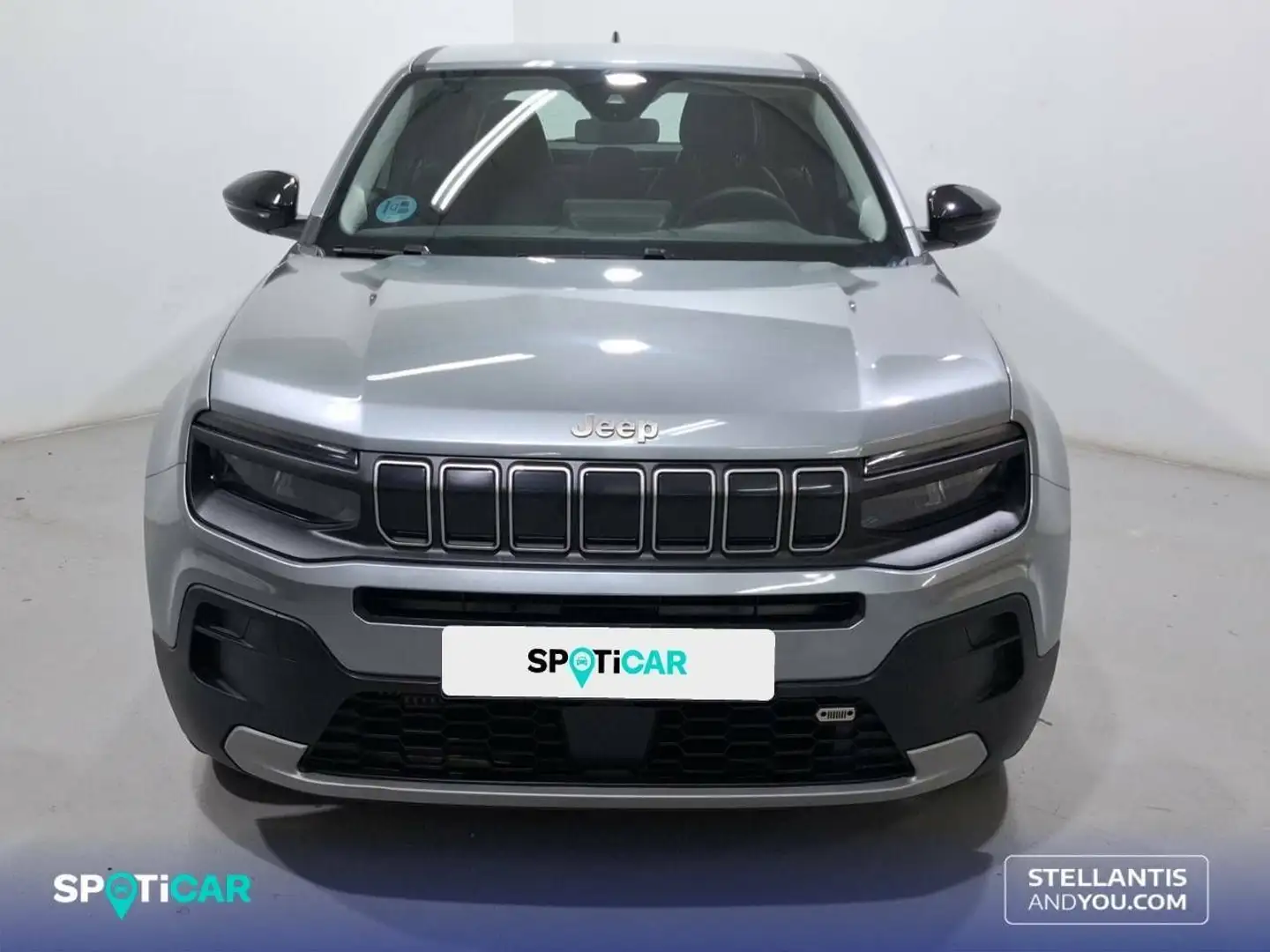 Jeep Avenger 1.2 Altitude 100 Gris - 2
