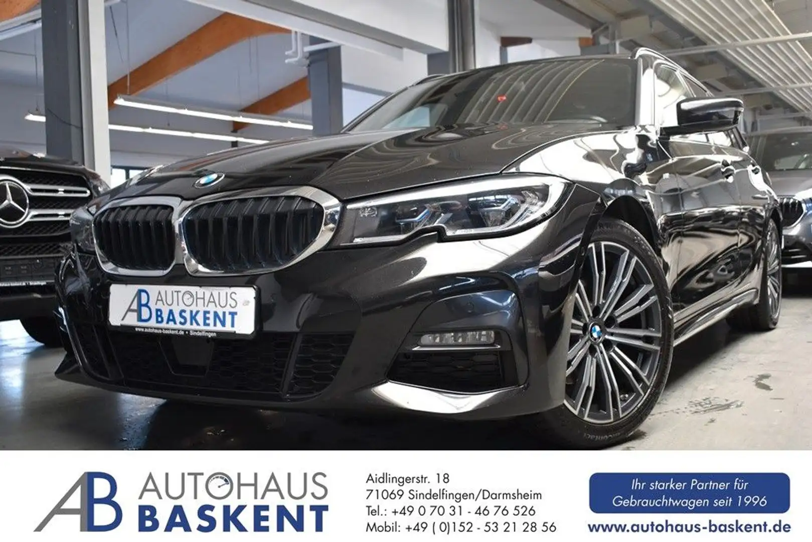 BMW 320 d Touring xDrive M SPORT*LASER*AHK*HEAD-UP* Schwarz - 1