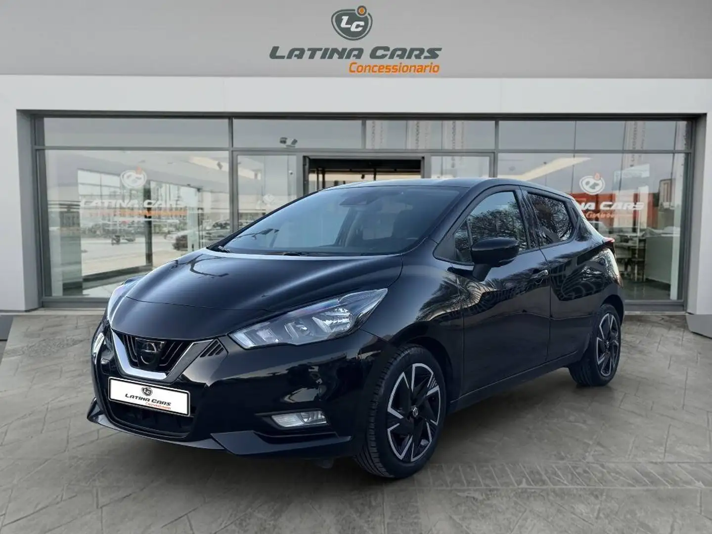 Nissan Micra 1.0 ig-t Tekna 92cv Con CARPLAY & TELECAMERA Nero - 1