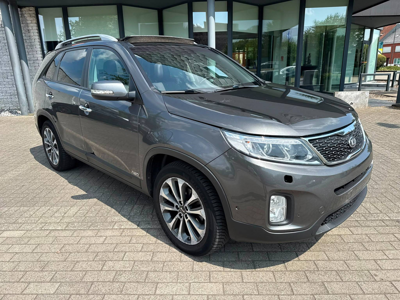 Kia Sorento Sorento 2.2 CRDi 4WD Premium 7 PL — photo 2