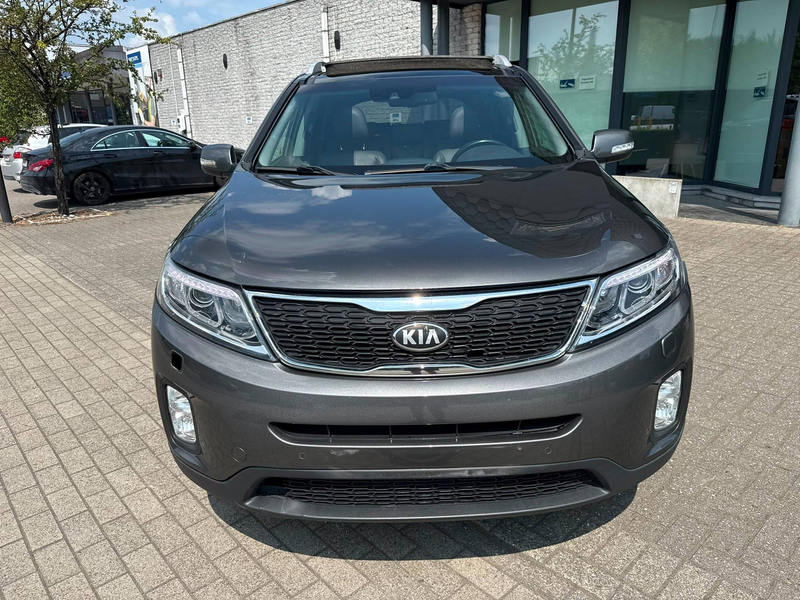 Kia Sorento Sorento 2.2 CRDi 4WD Premium 7 PL — photo 3