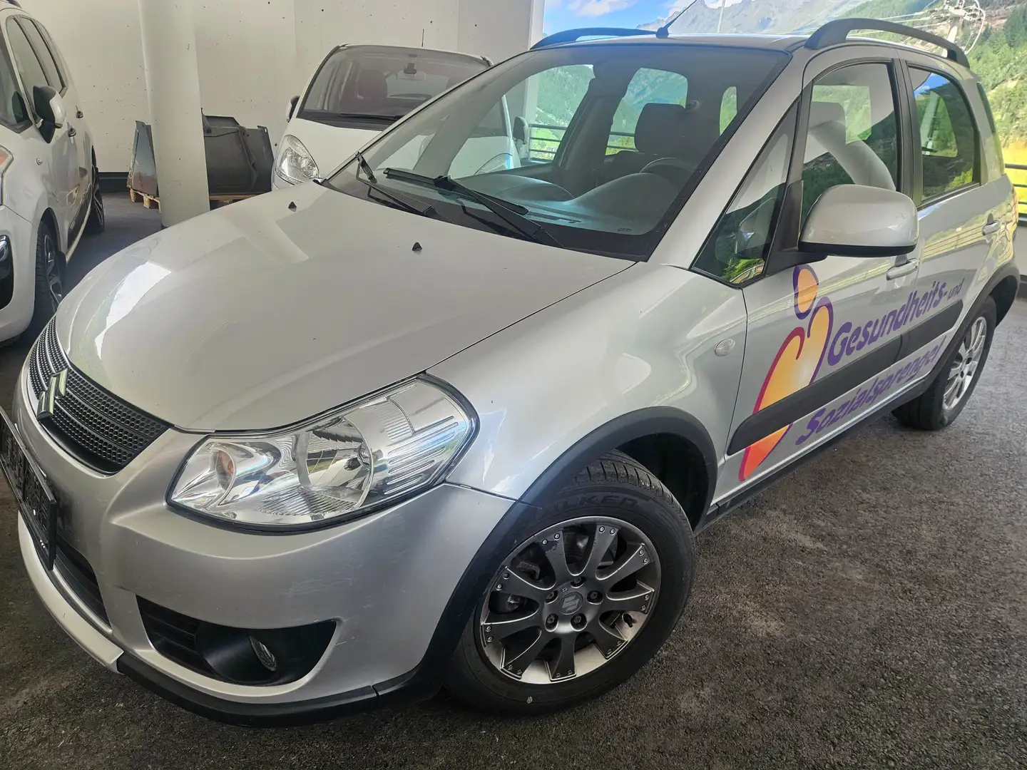 Suzuki SX4 SX4 1,6 GL-A 4WD GL-A Grau - 2