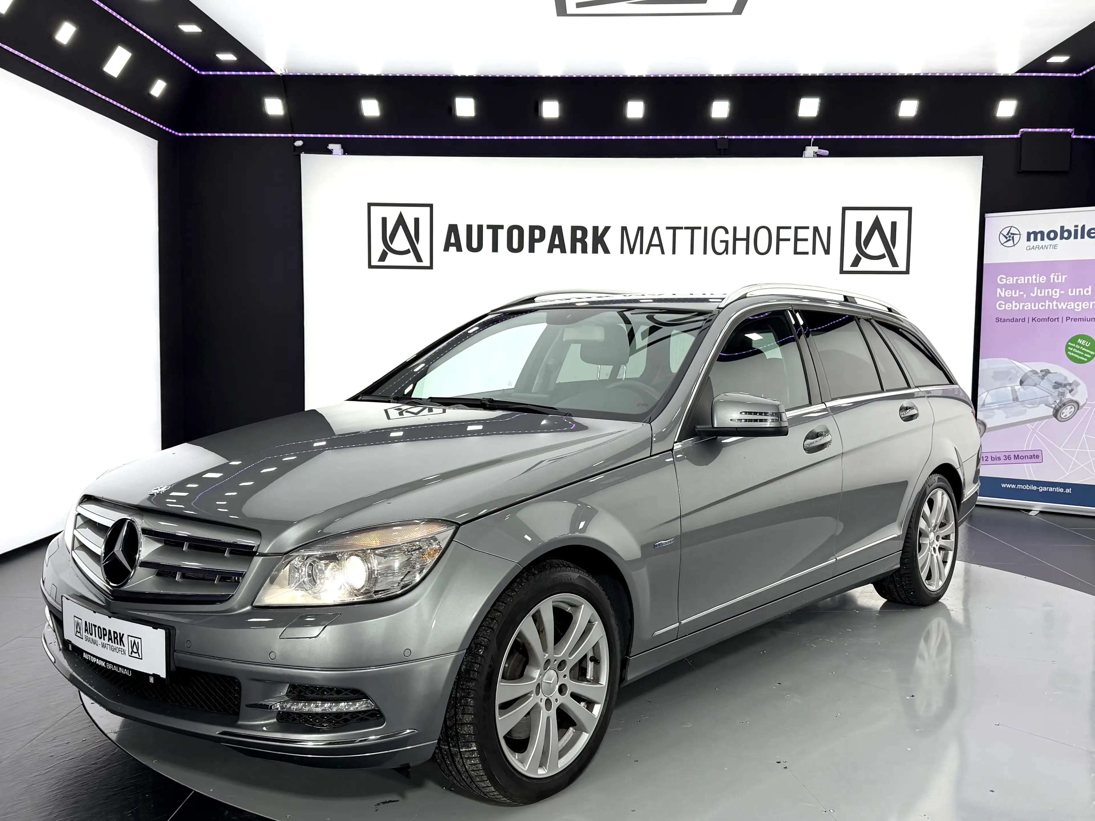 Mercedes-Benz C 350 T CDI Avantgarde 4Matic Aut *AHK*NAVI* — photo 10