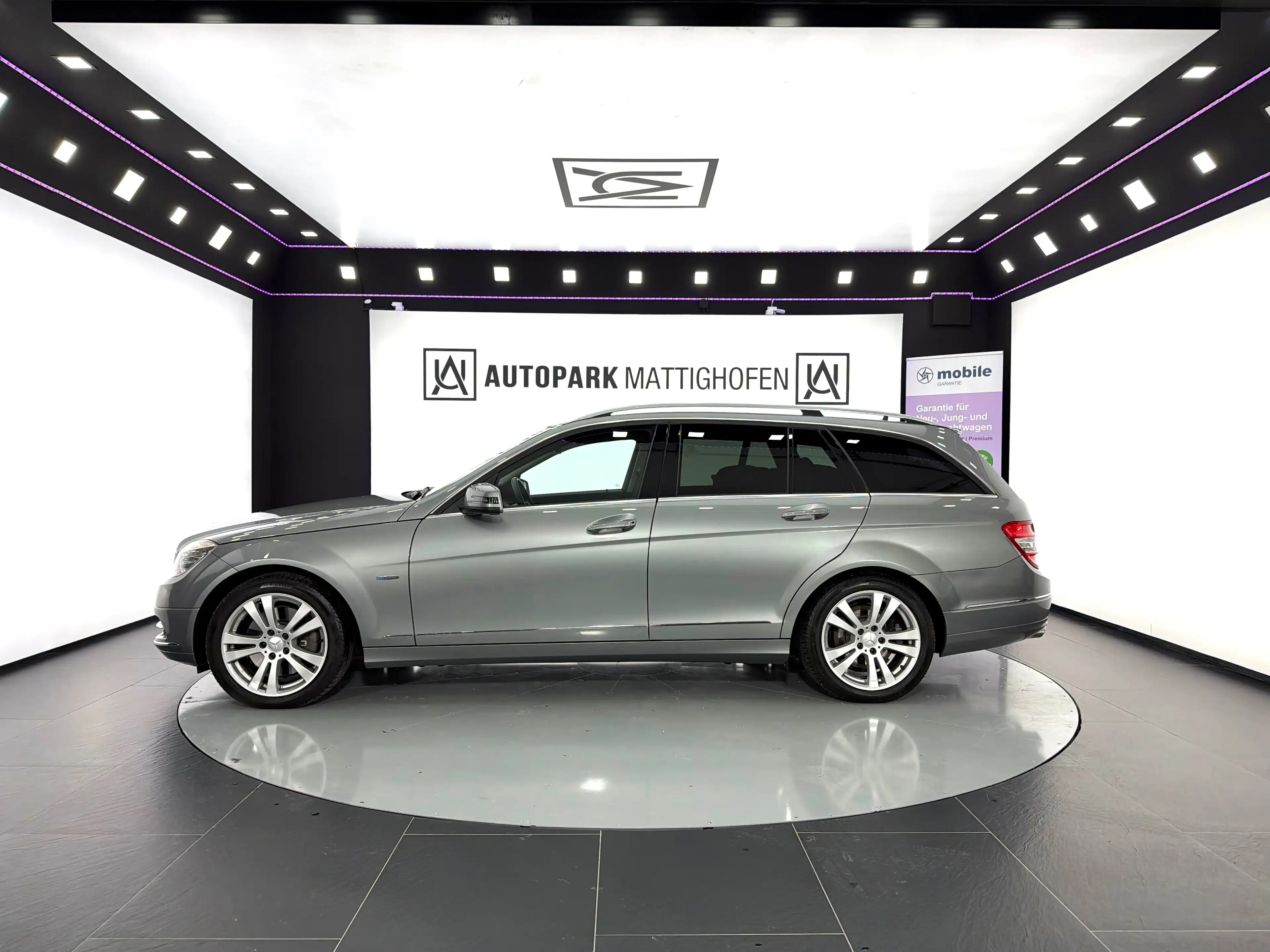 Mercedes-Benz C 350 T CDI Avantgarde 4Matic Aut *AHK*NAVI* — photo 3