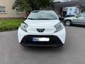 Toyota Aygo (x) iPlay Weiß - thumbnail 1