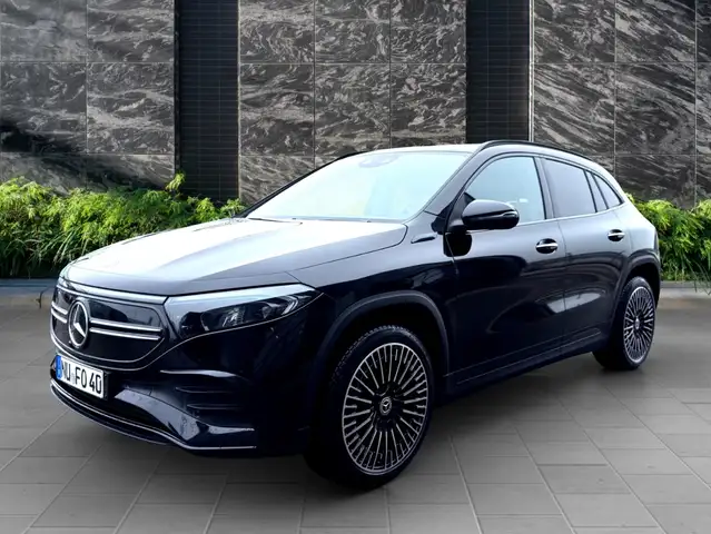 Mercedes-Benz EQA 350 AMG Line - AHK