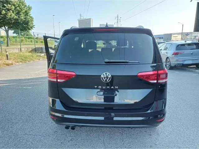 Volkswagen Touran view 15